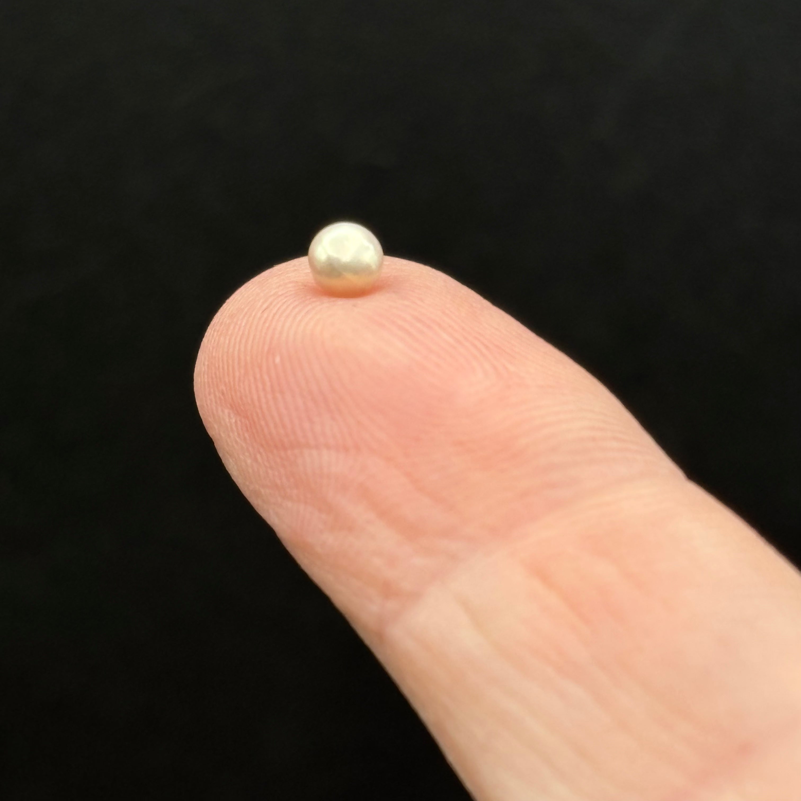 Wild Freshwater Pearl - 010