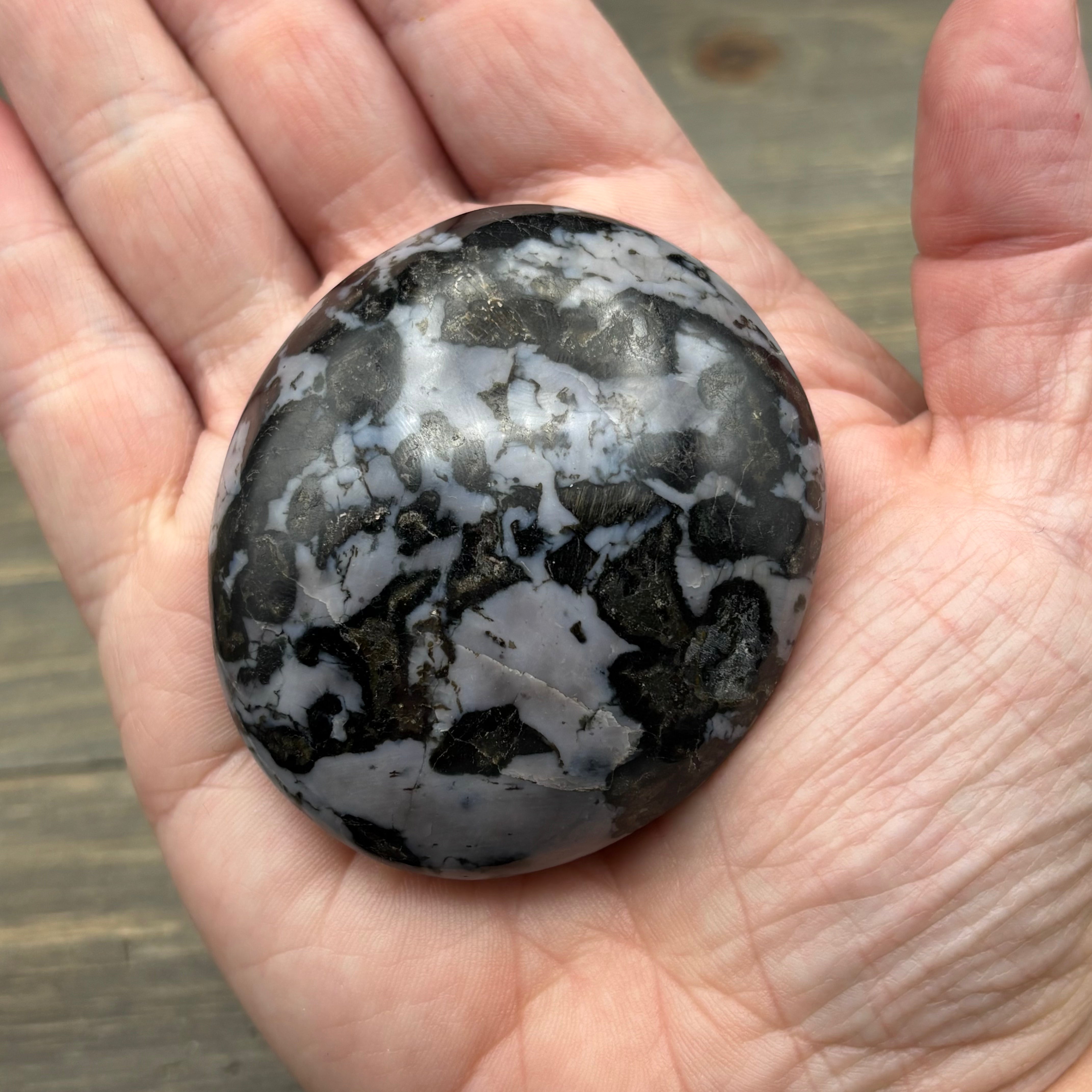 Indigo Gabbro Palm Stone