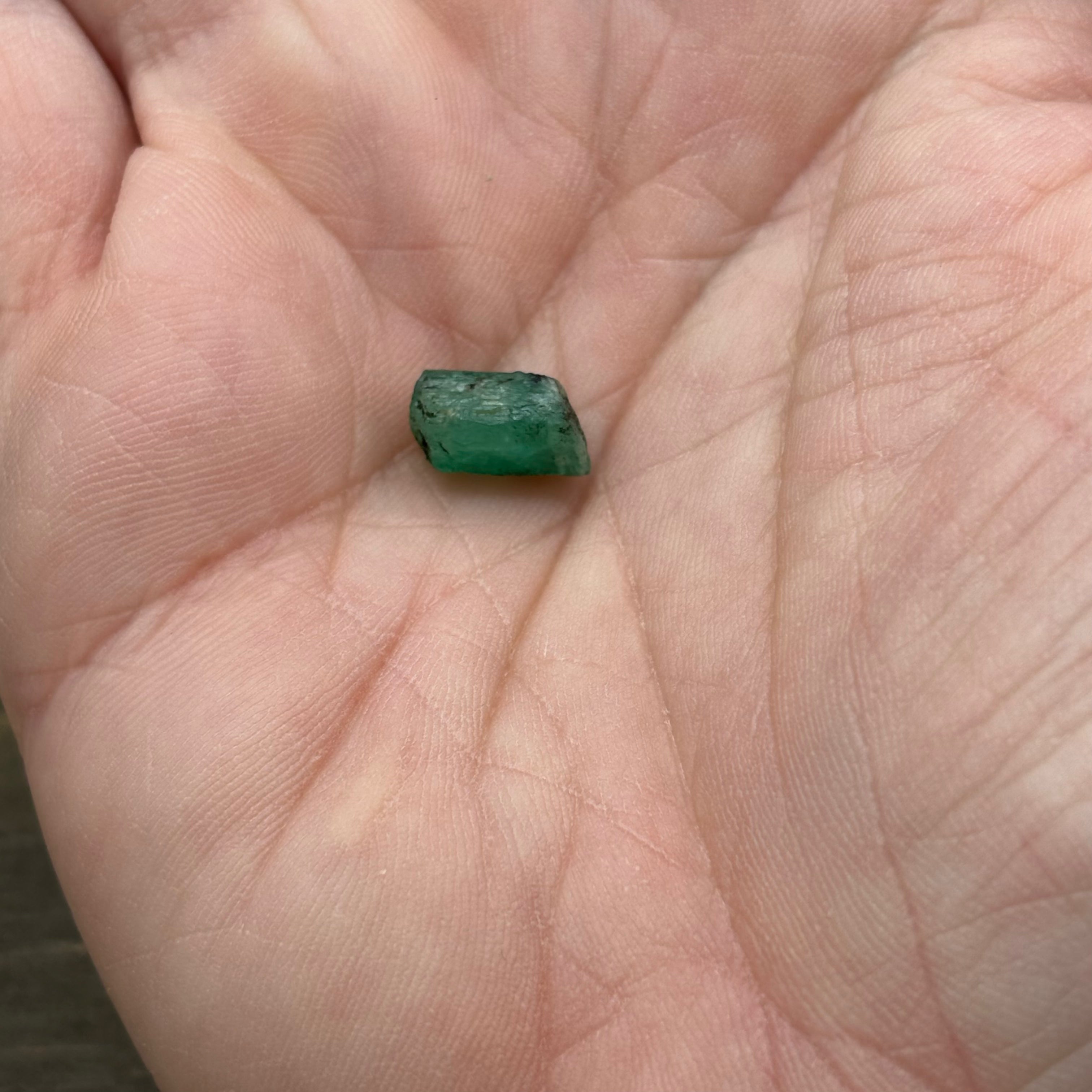 Colombian Real Emerald - 102