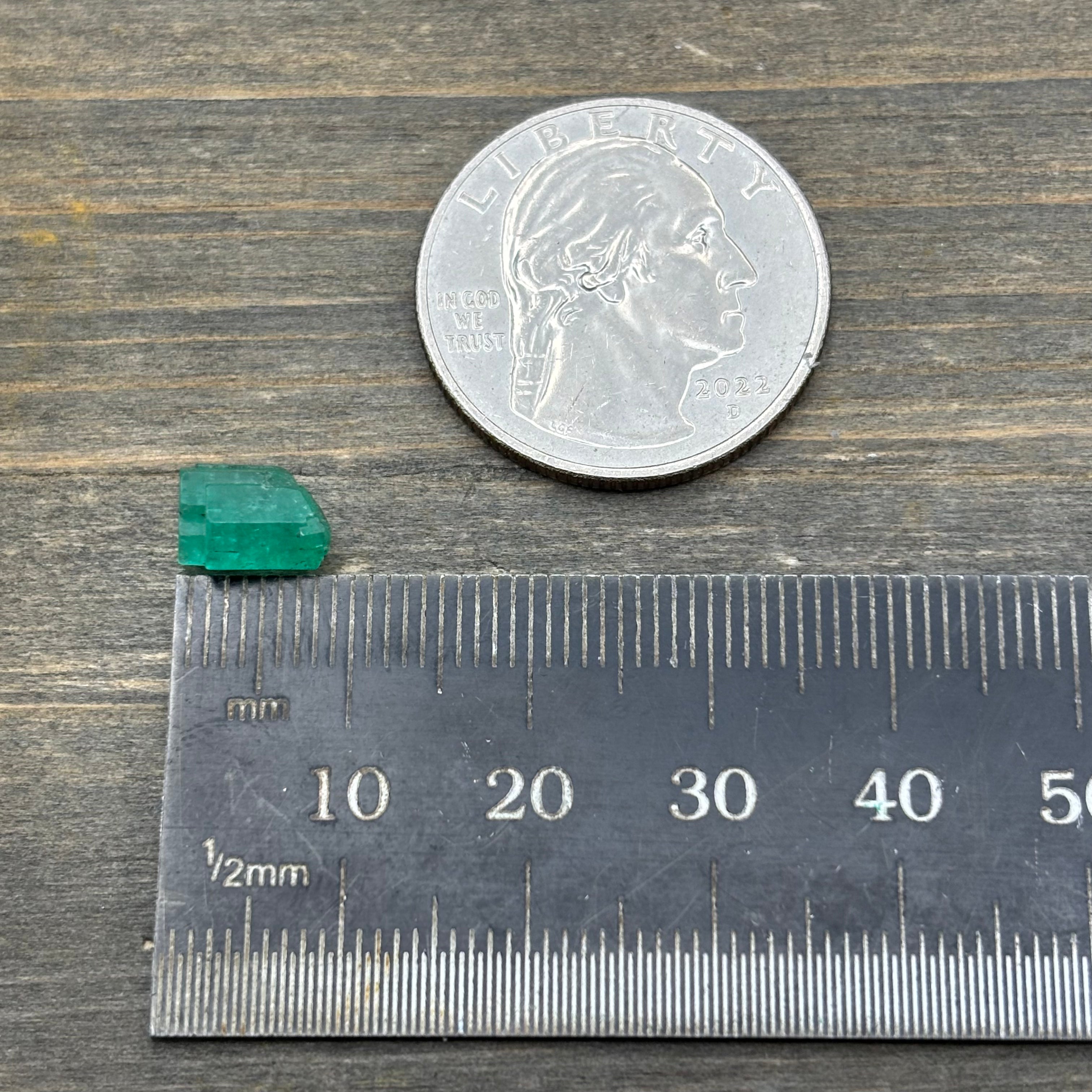 Colombian Real Emerald - 105