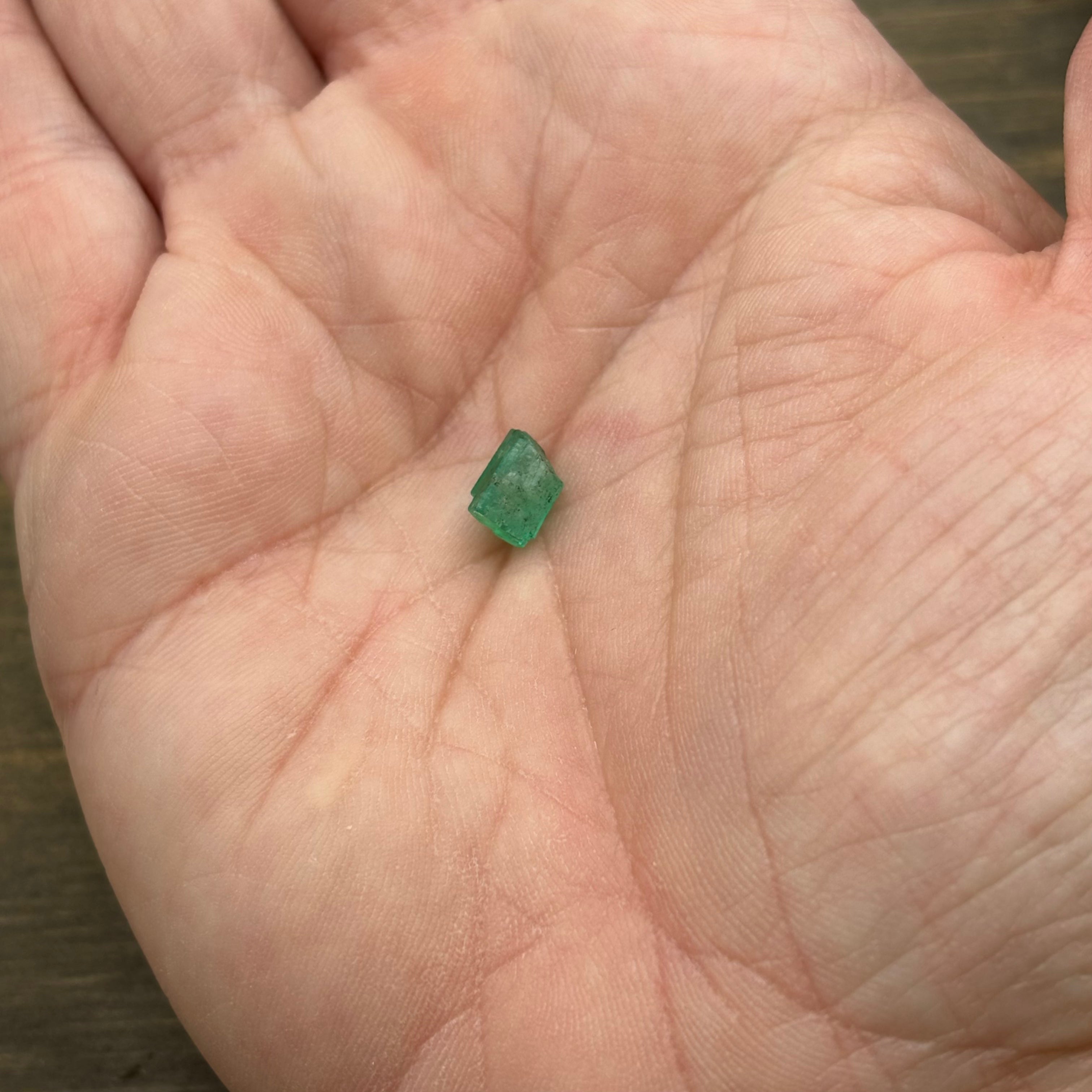 Colombian Real Emerald - 105