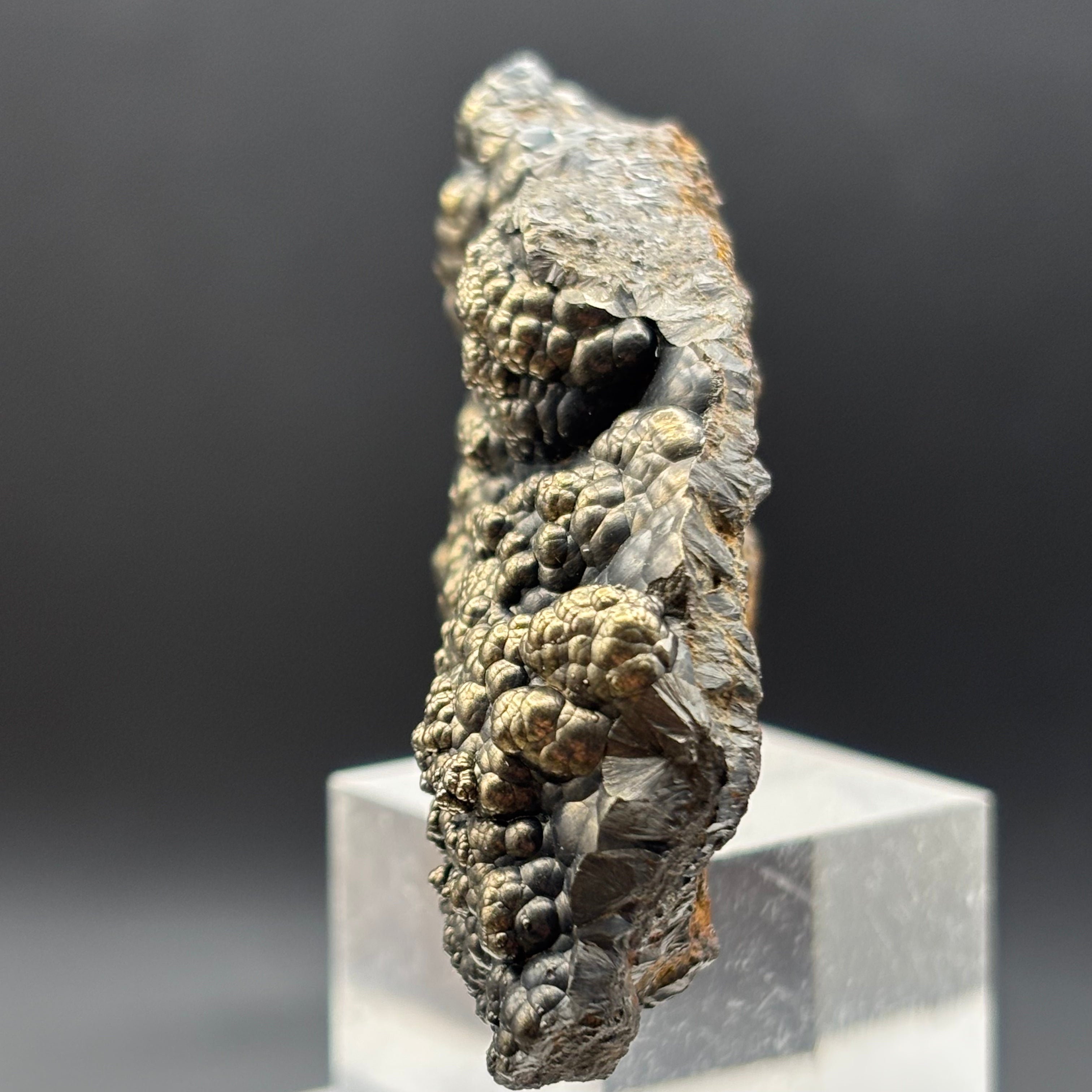 Golden Hematite - 028