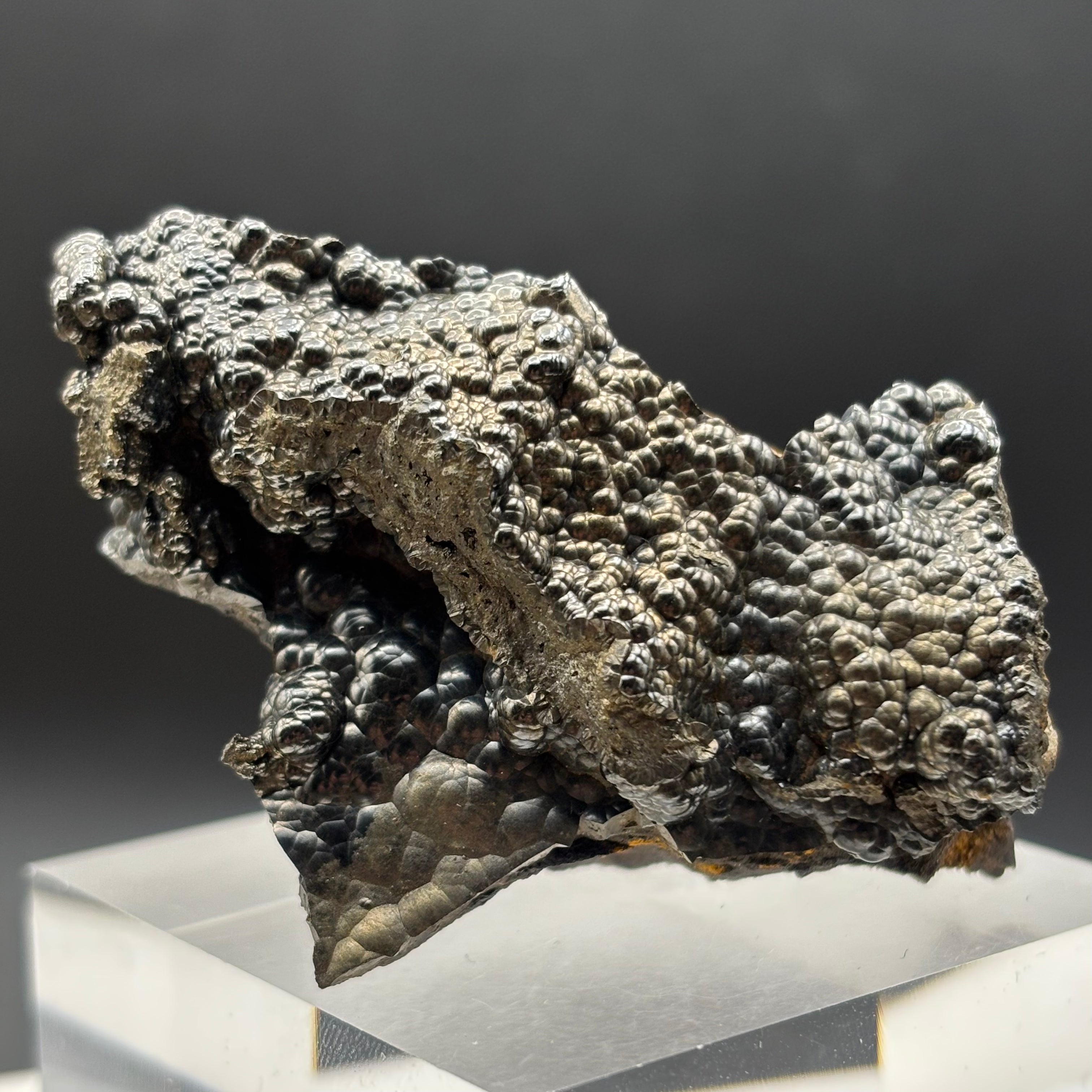 Golden Hematite - 046