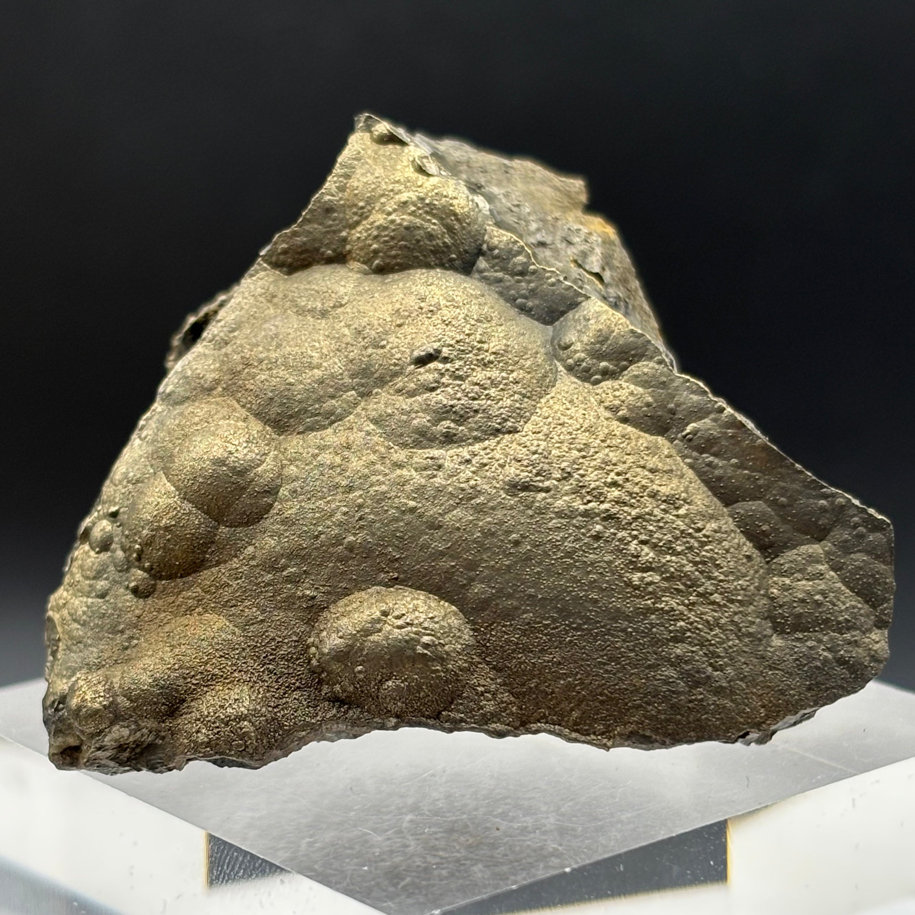 Golden Hematite - 047