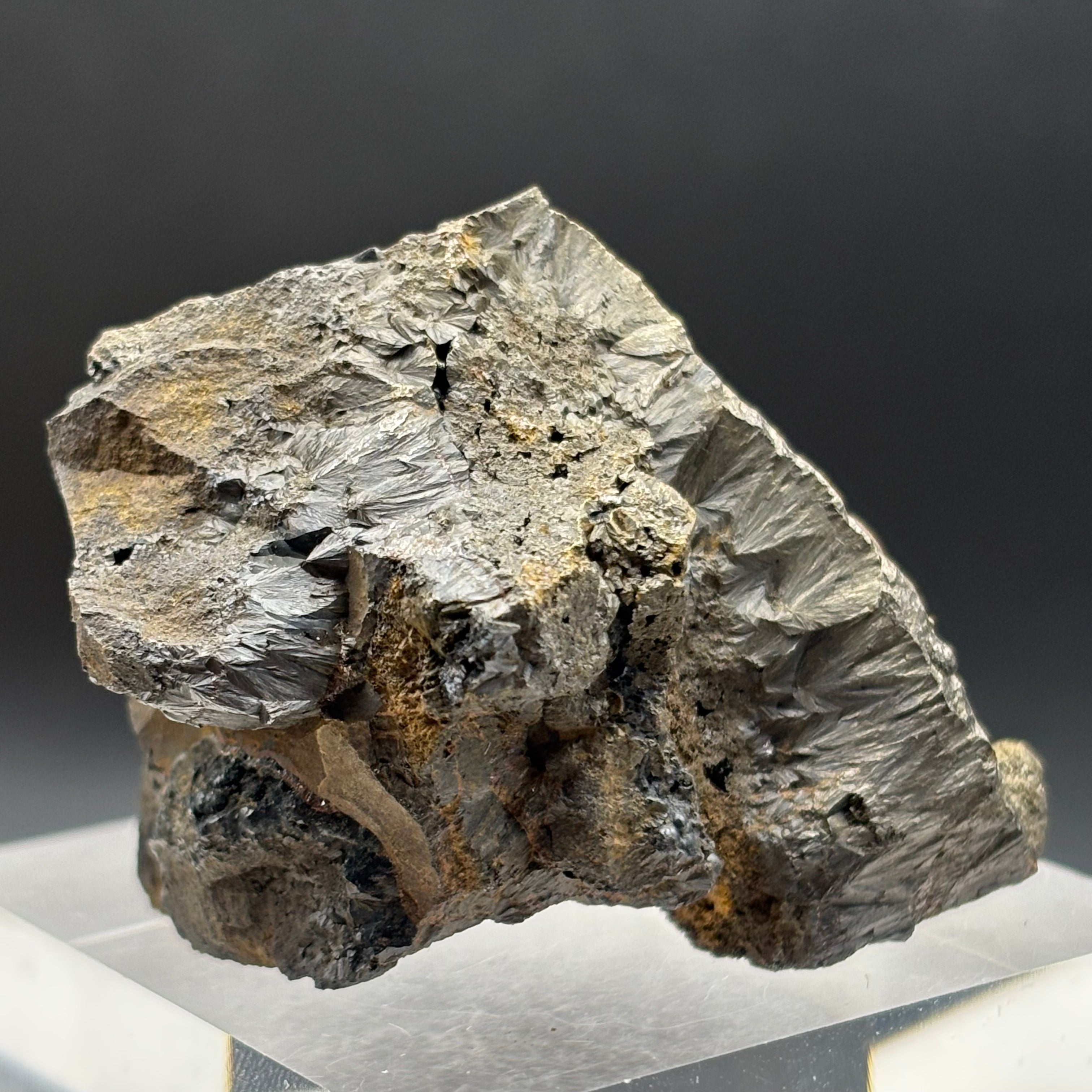 Golden Hematite - 047