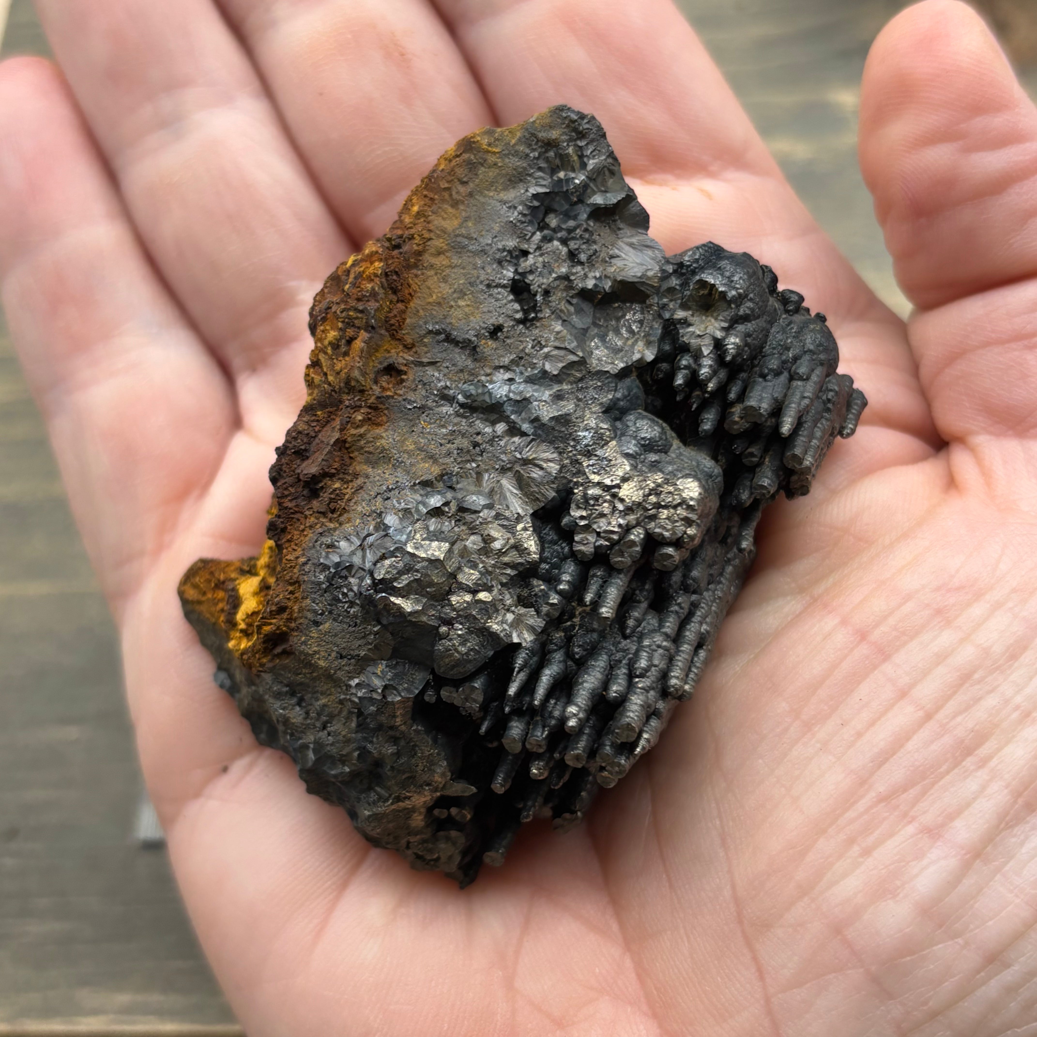 Golden Hematite - 050
