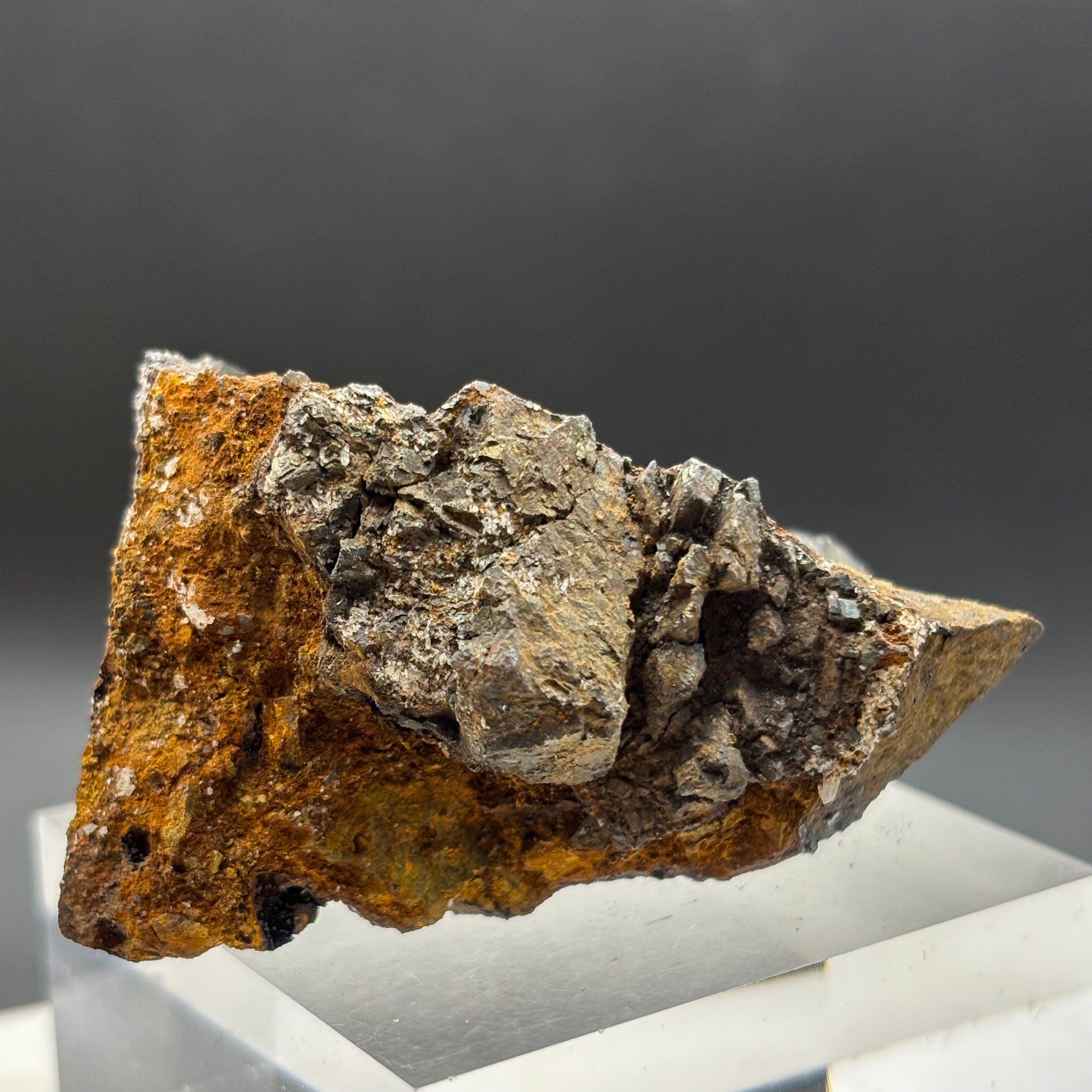 Golden Hematite - 052