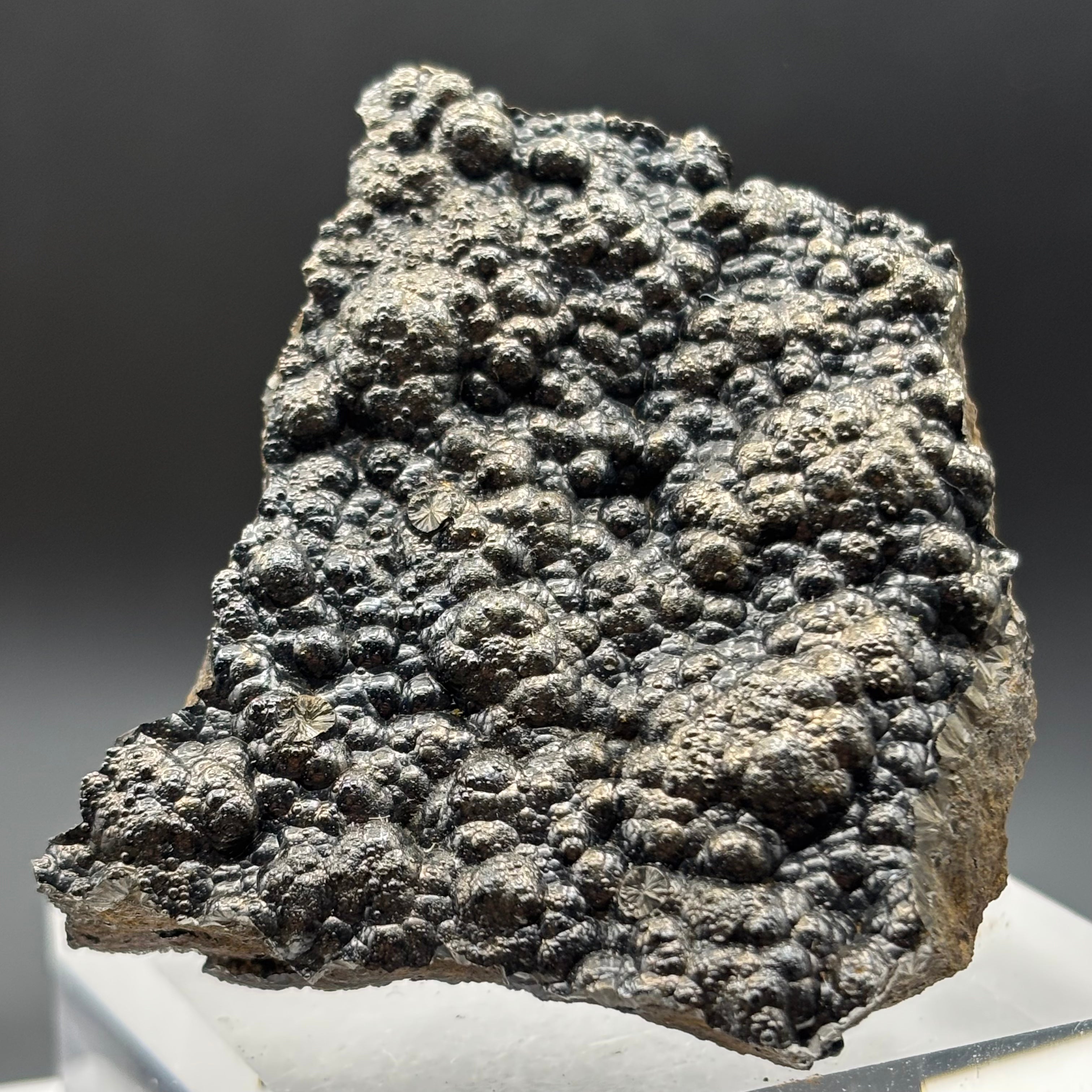 Golden Hematite - 060