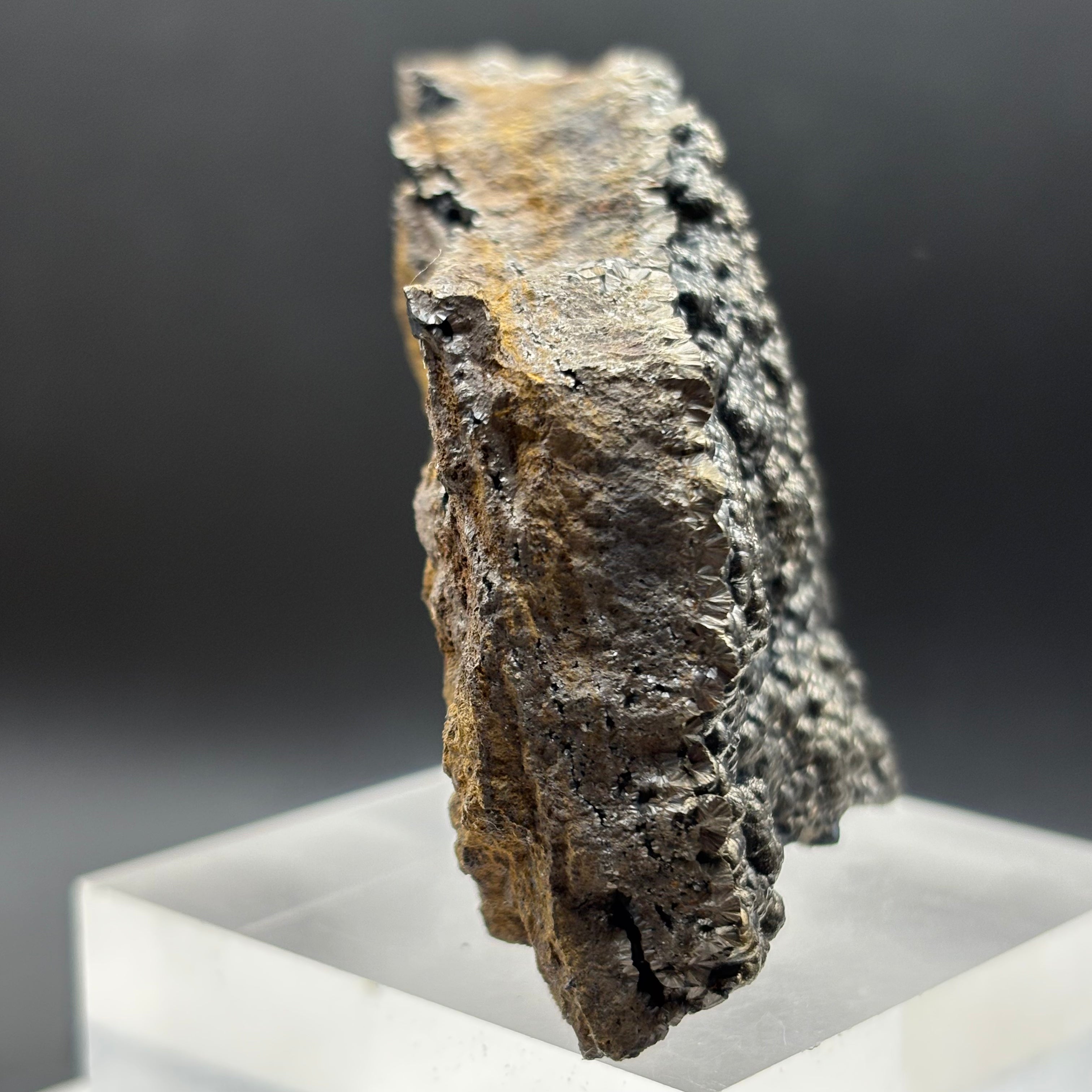 Golden Hematite - 061