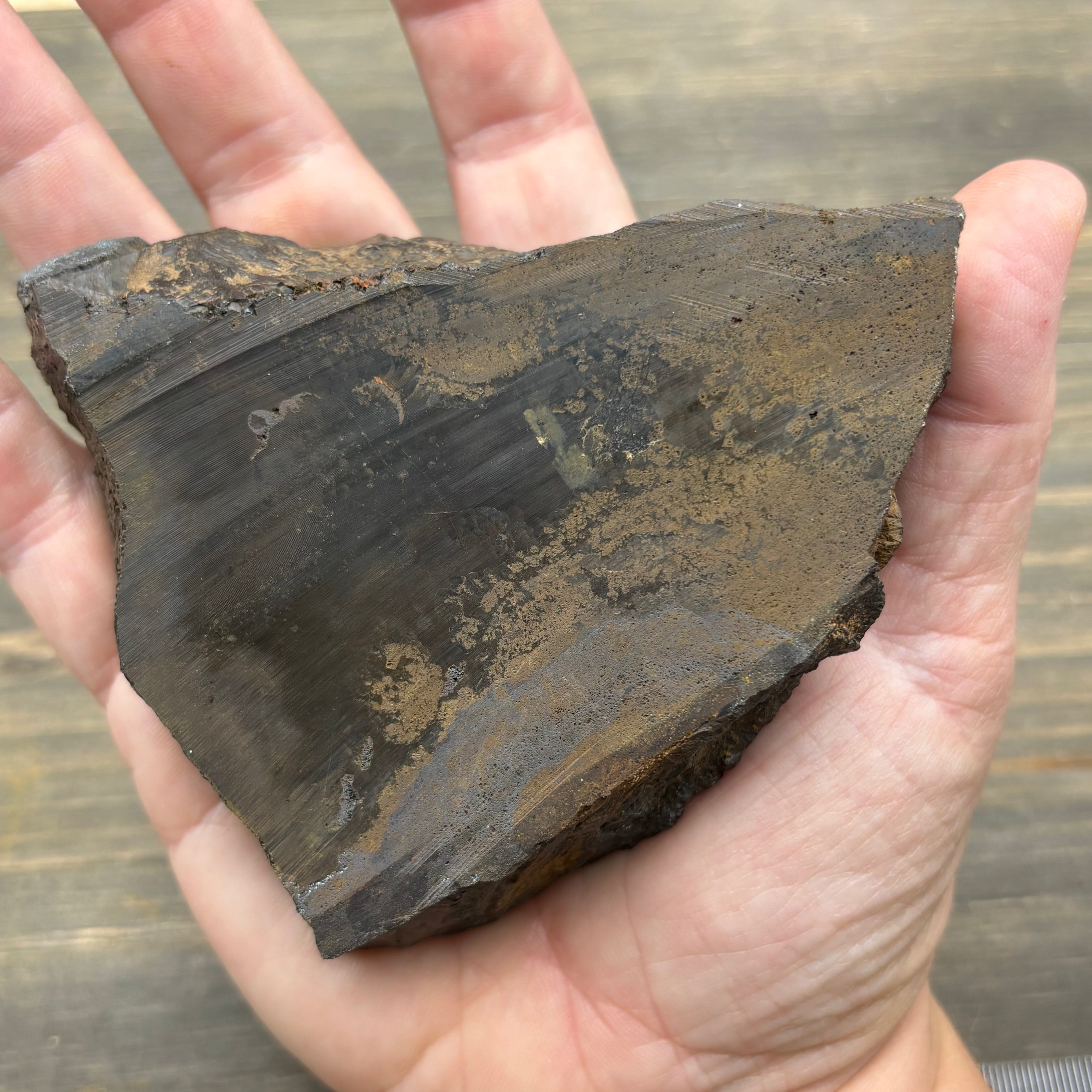 Golden Hematite - 070