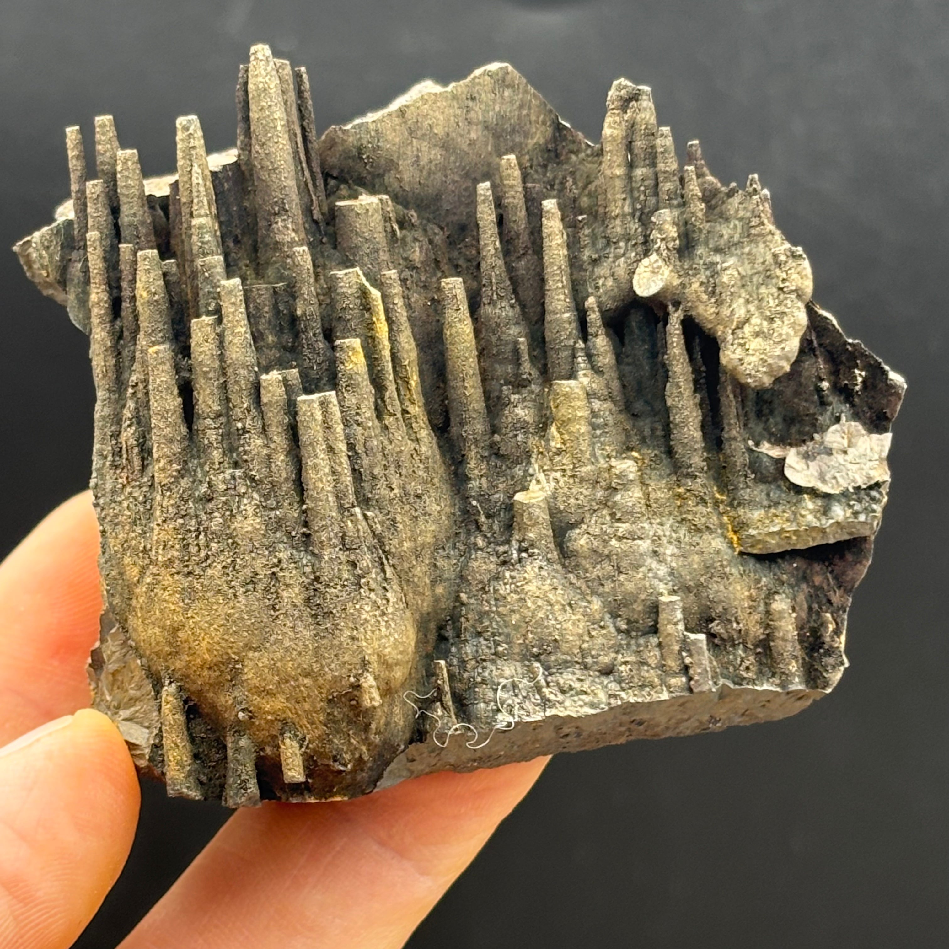 Golden Hematite - 086