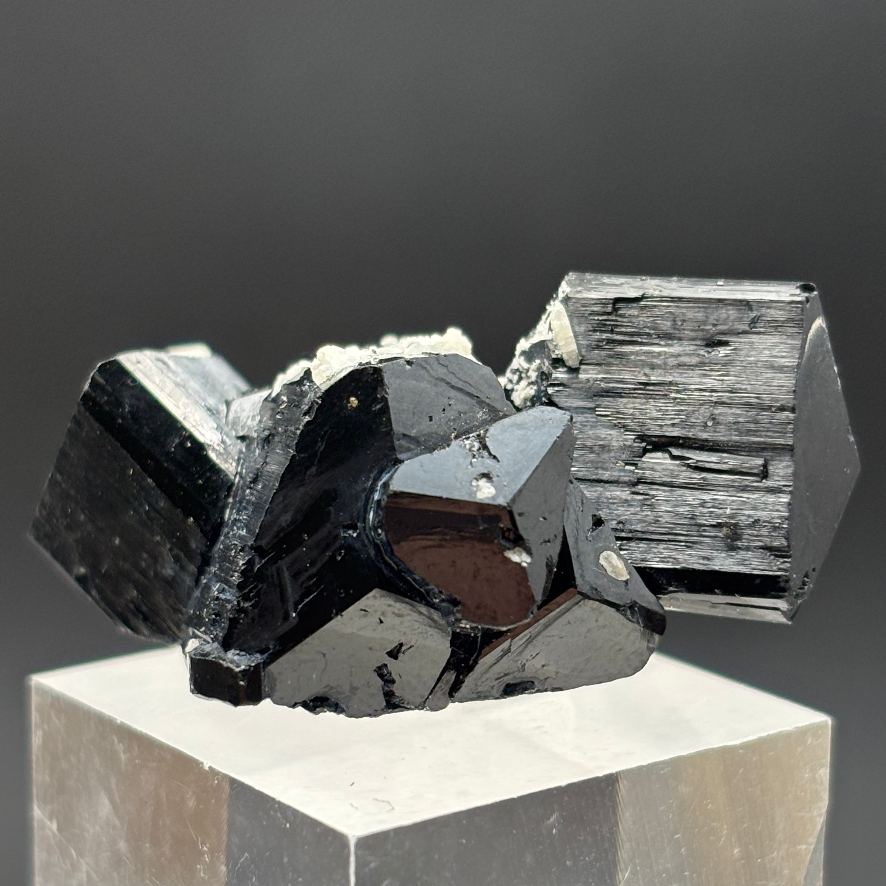 Black Tourmaline, Erongo Mountain - 211