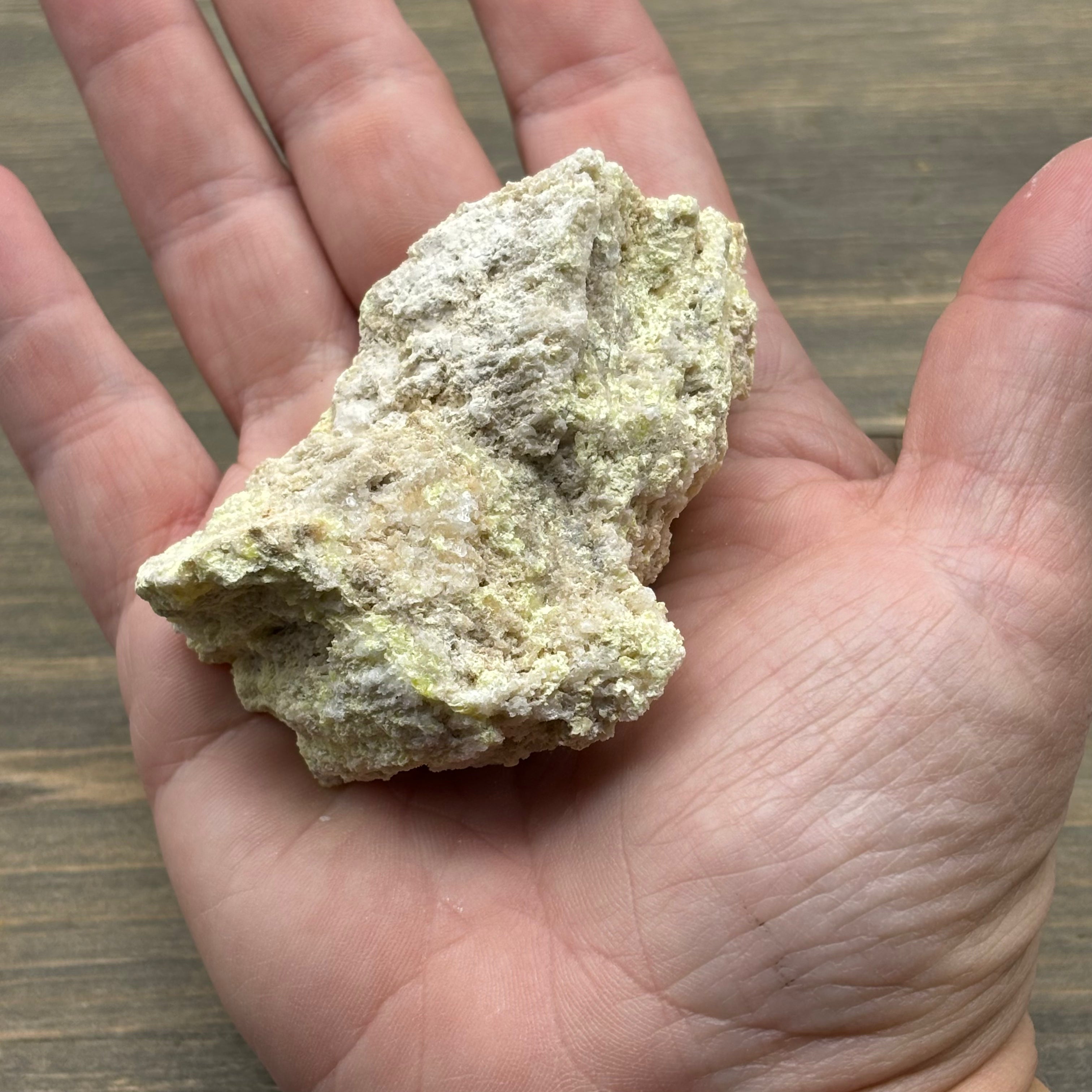 Sulfur on Quartz - 066