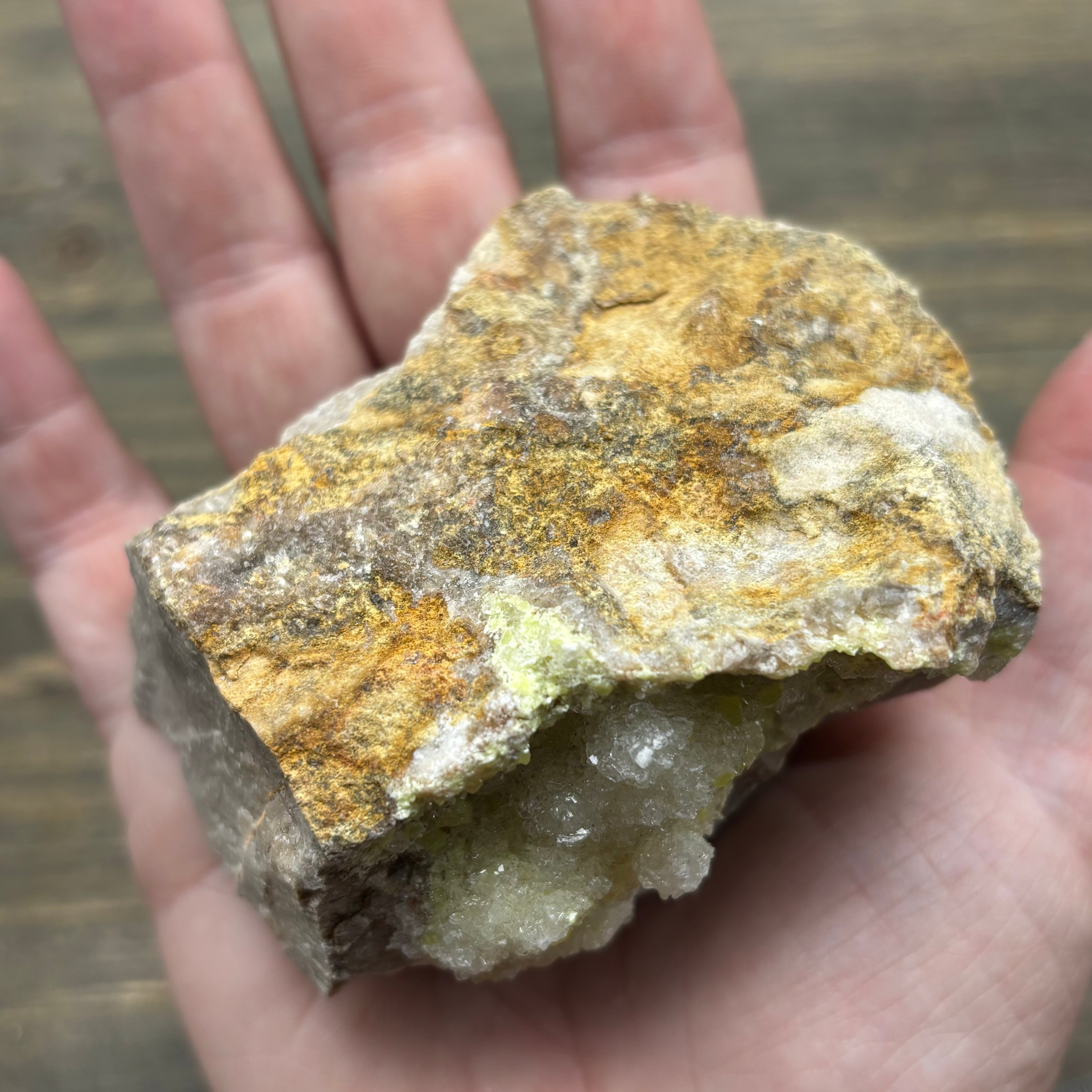Sulfur on Quartz - 067
