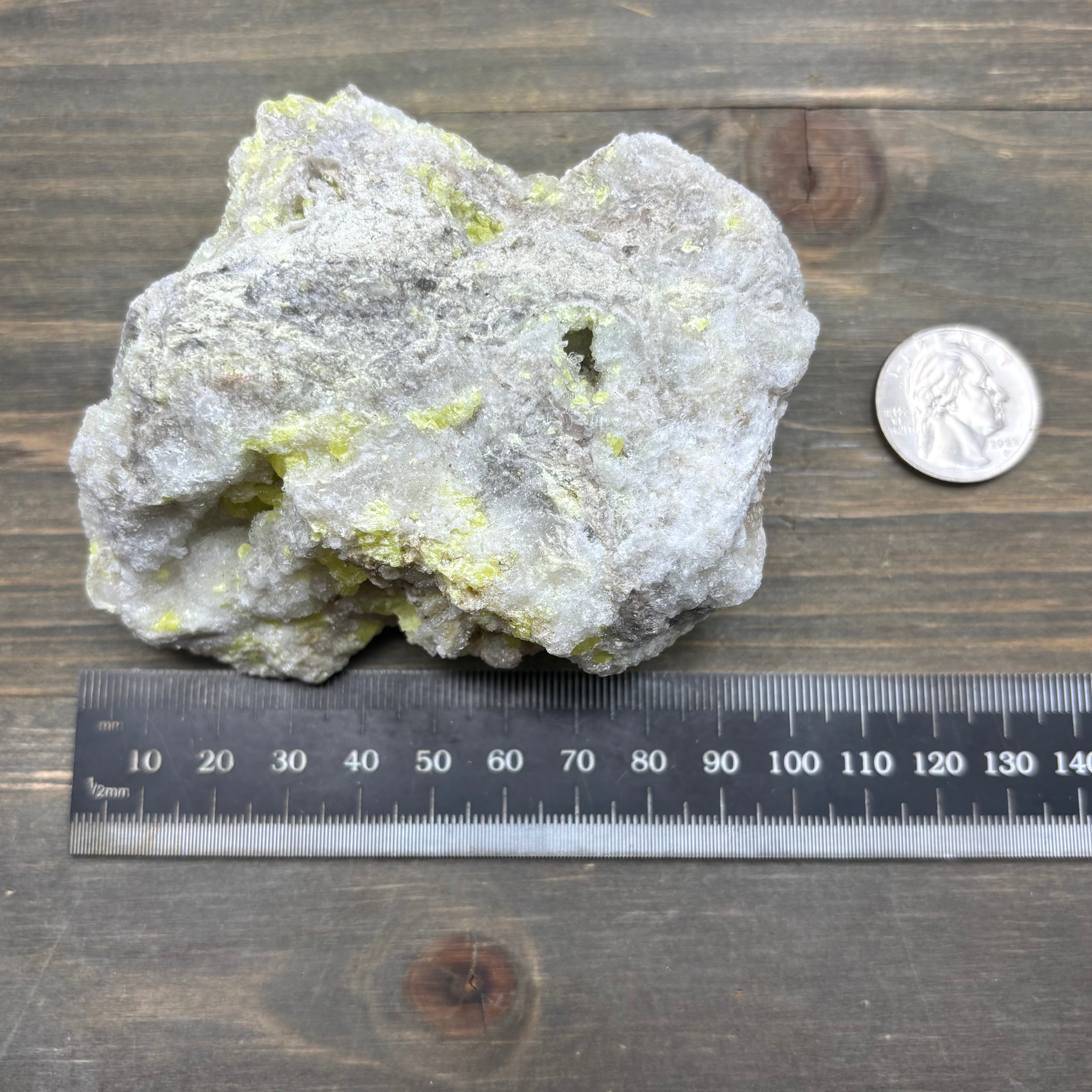 Sulfur on Quartz - 072