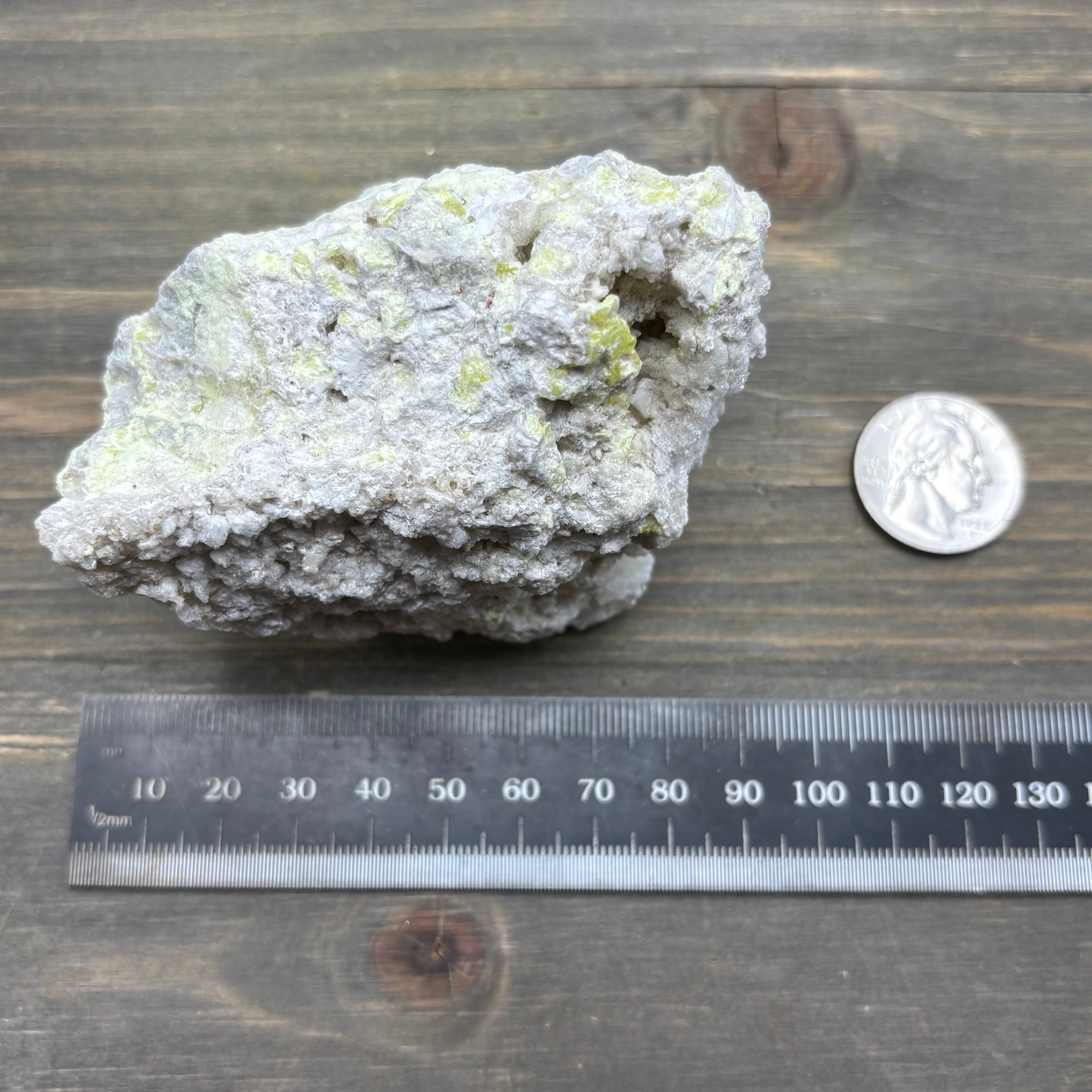 Sulfur on Quartz - 073