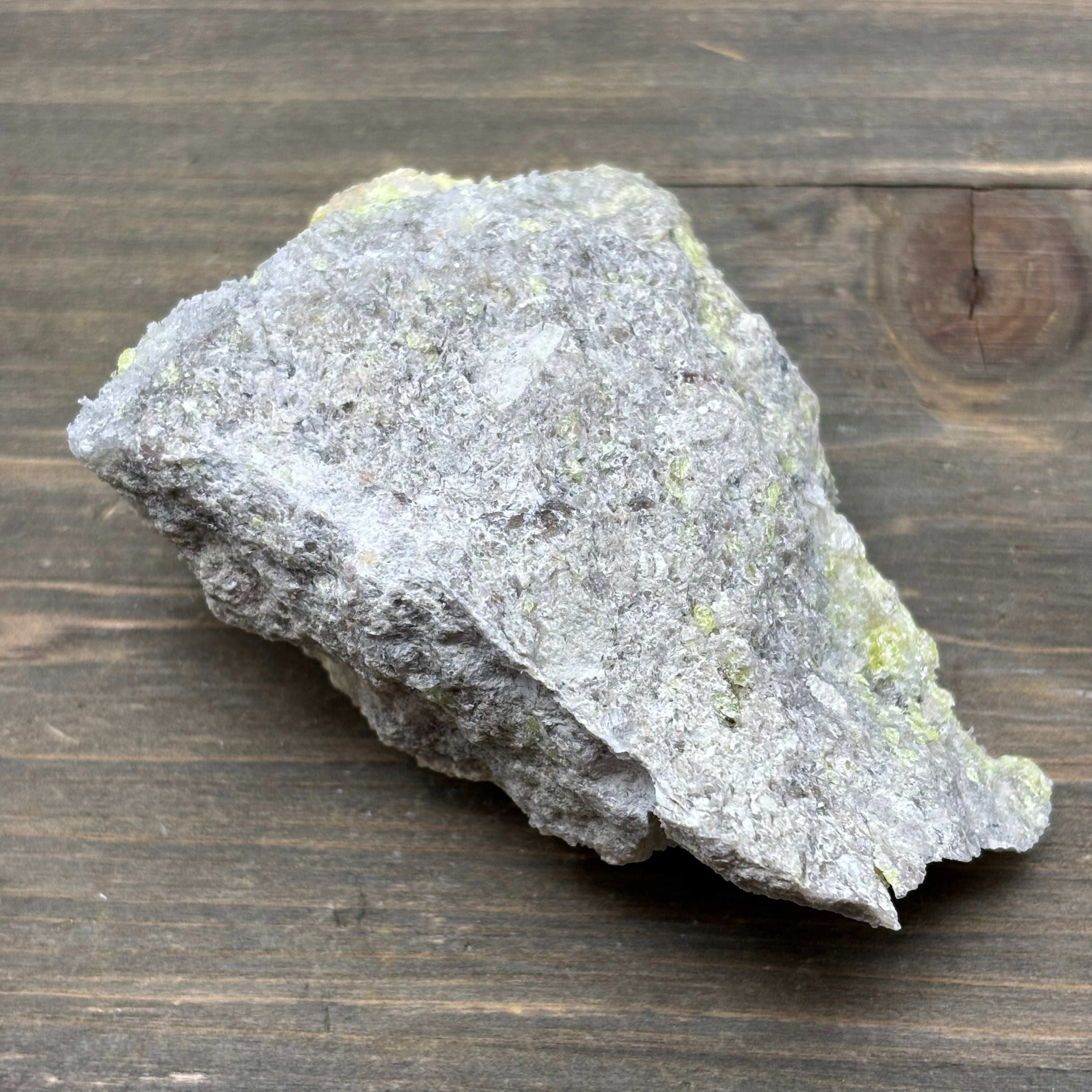 Sulfur on Quartz - 101