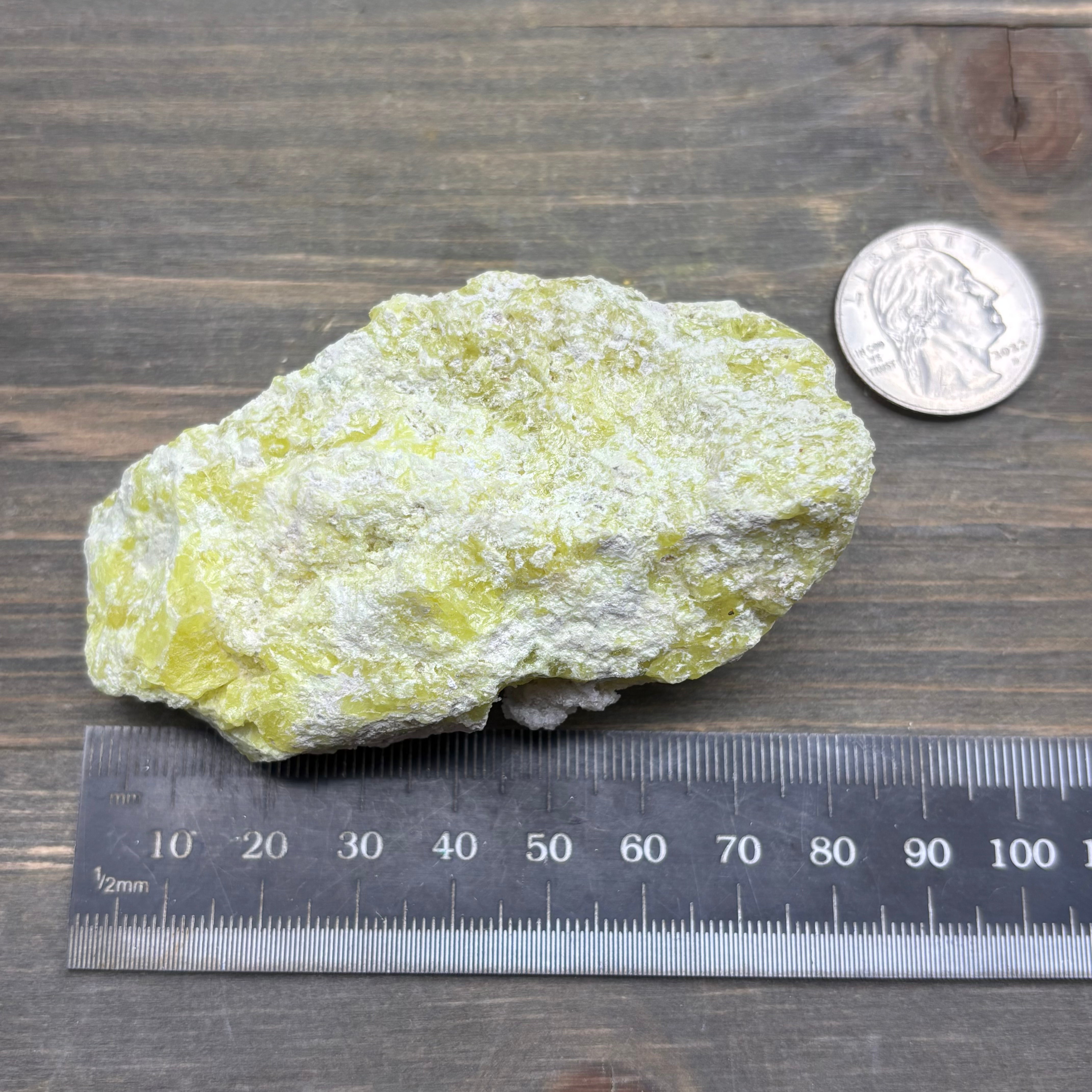 Sulfur on Quartz - 102