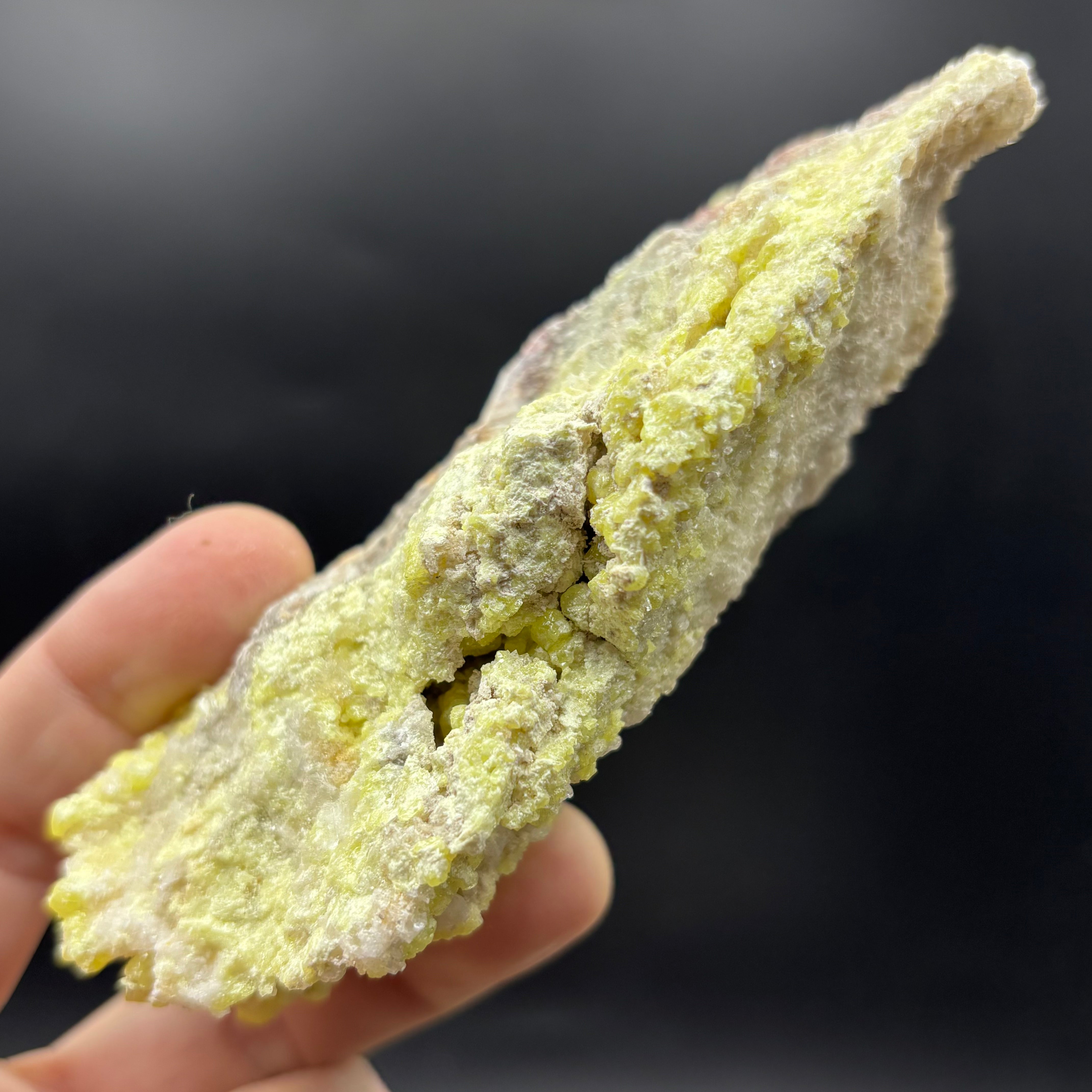 Sulfur on Quartz - 104