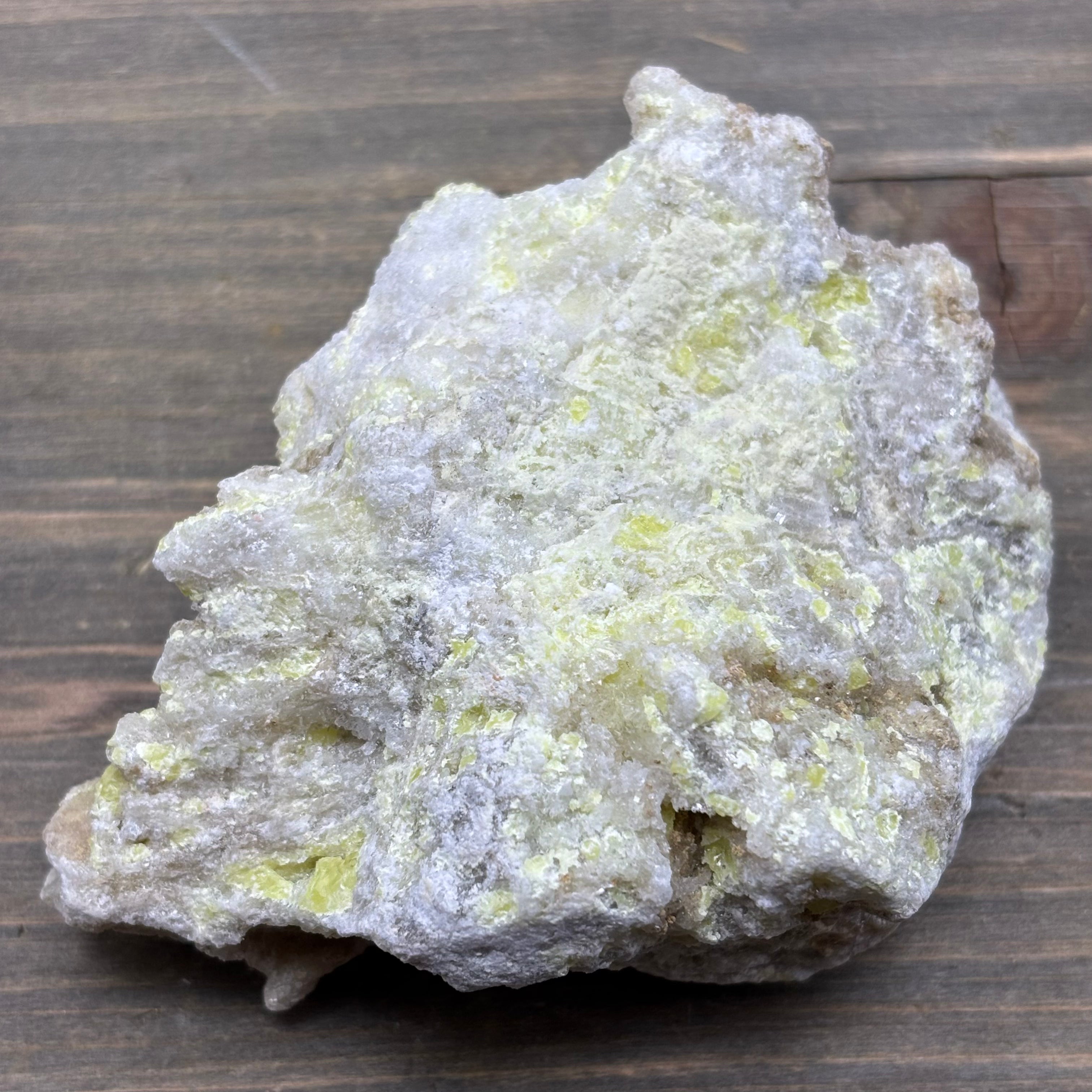 Sulfur on Quartz - 108