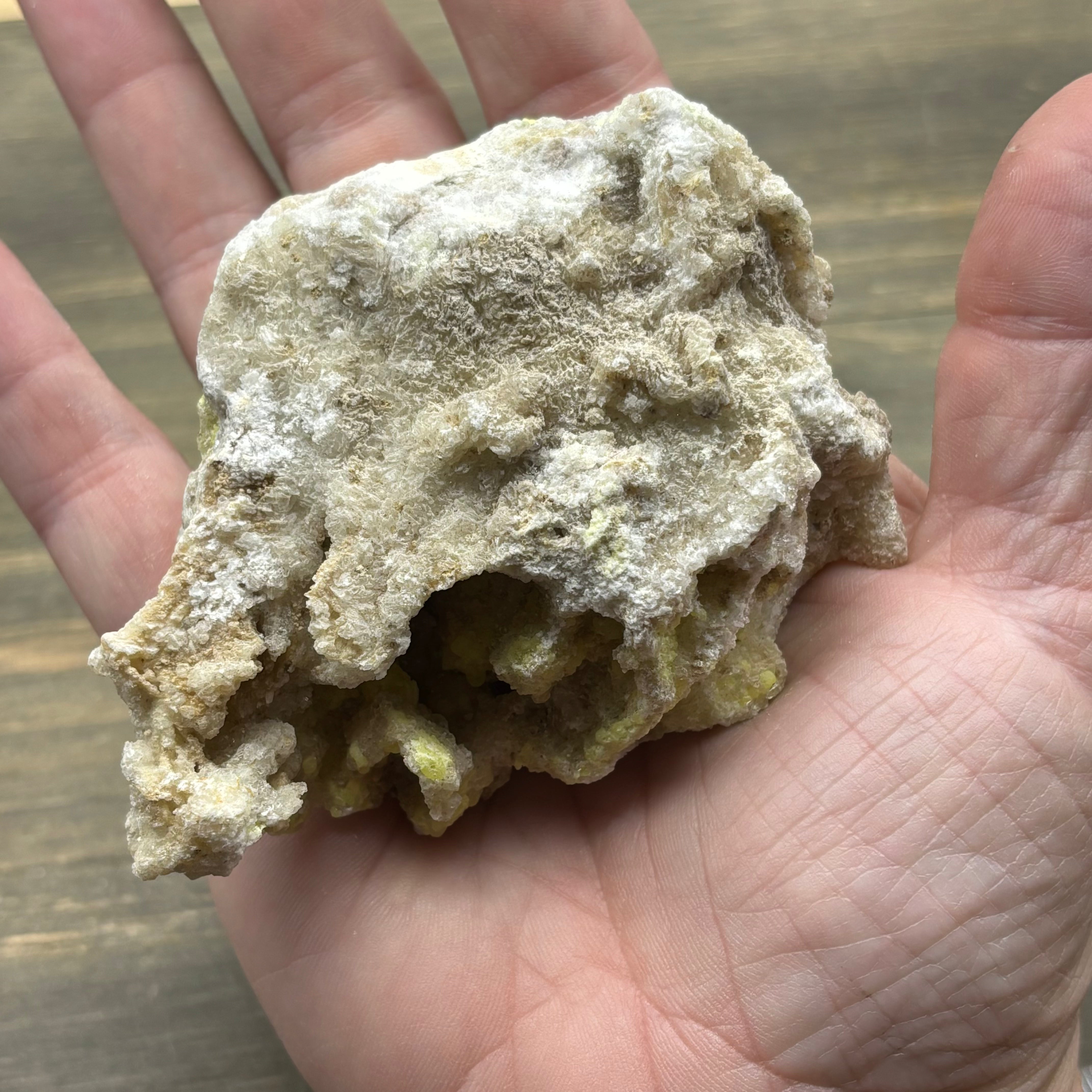 Sulfur on Quartz - 108