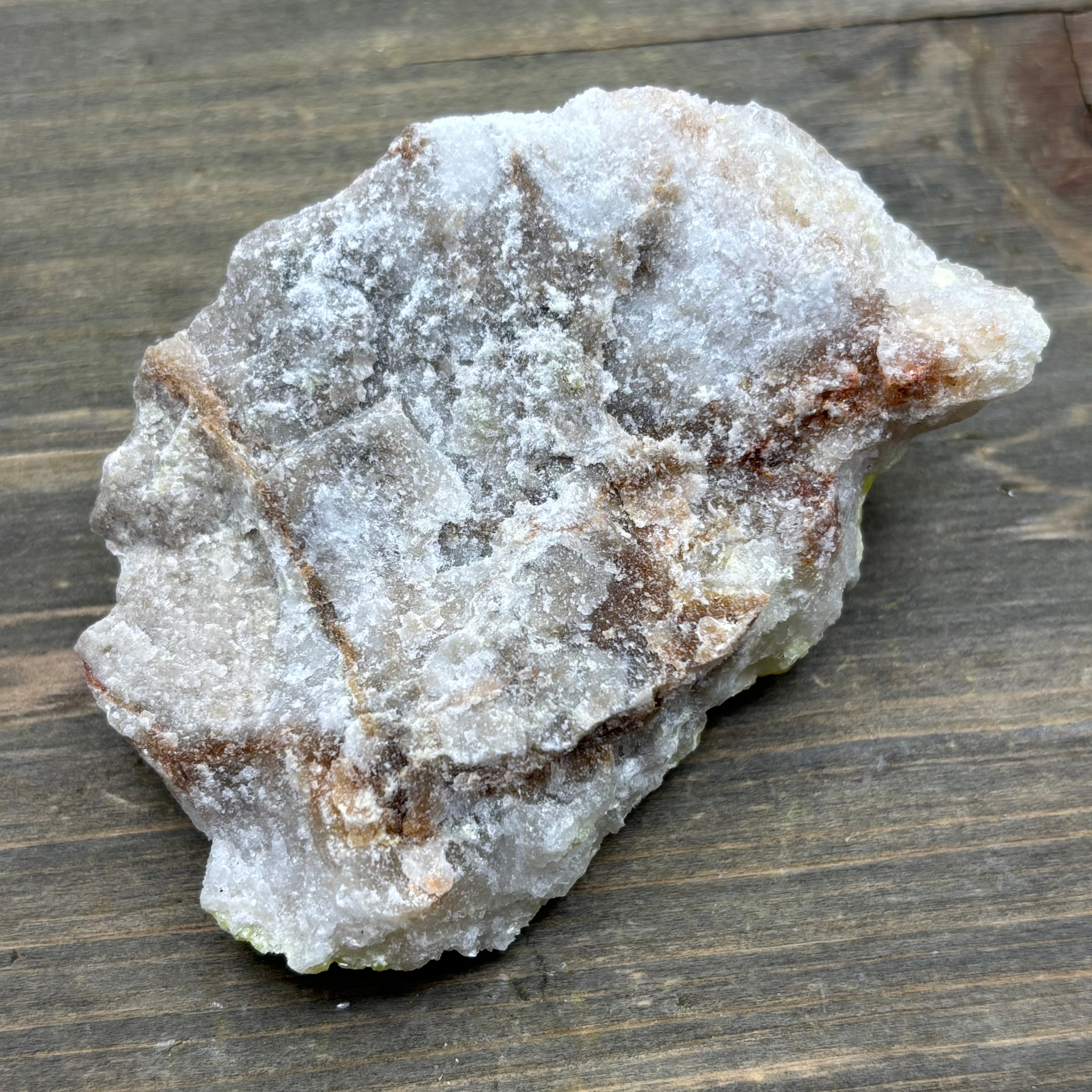 Sulfur on Quartz - 111