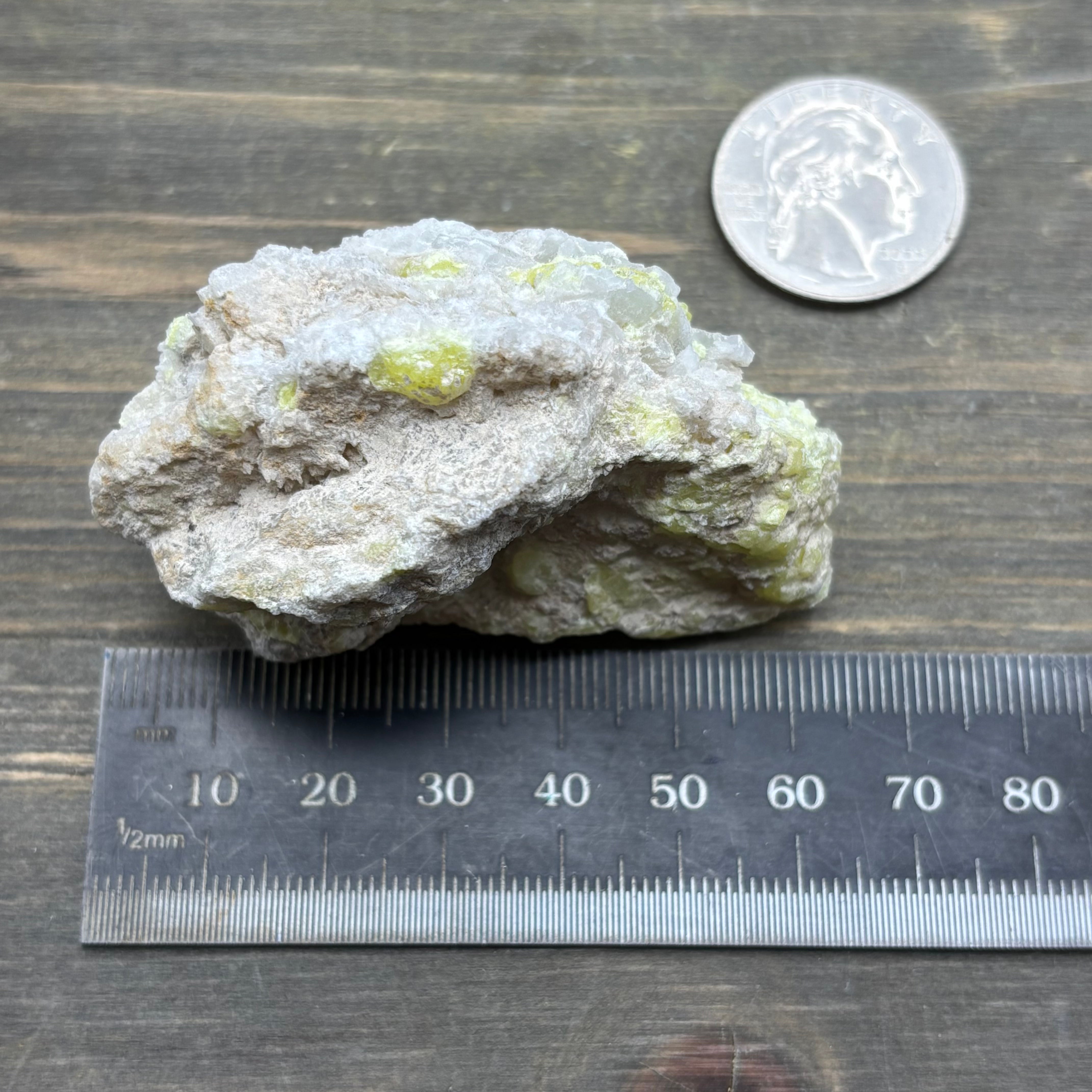 Sulfur on Quartz - 124