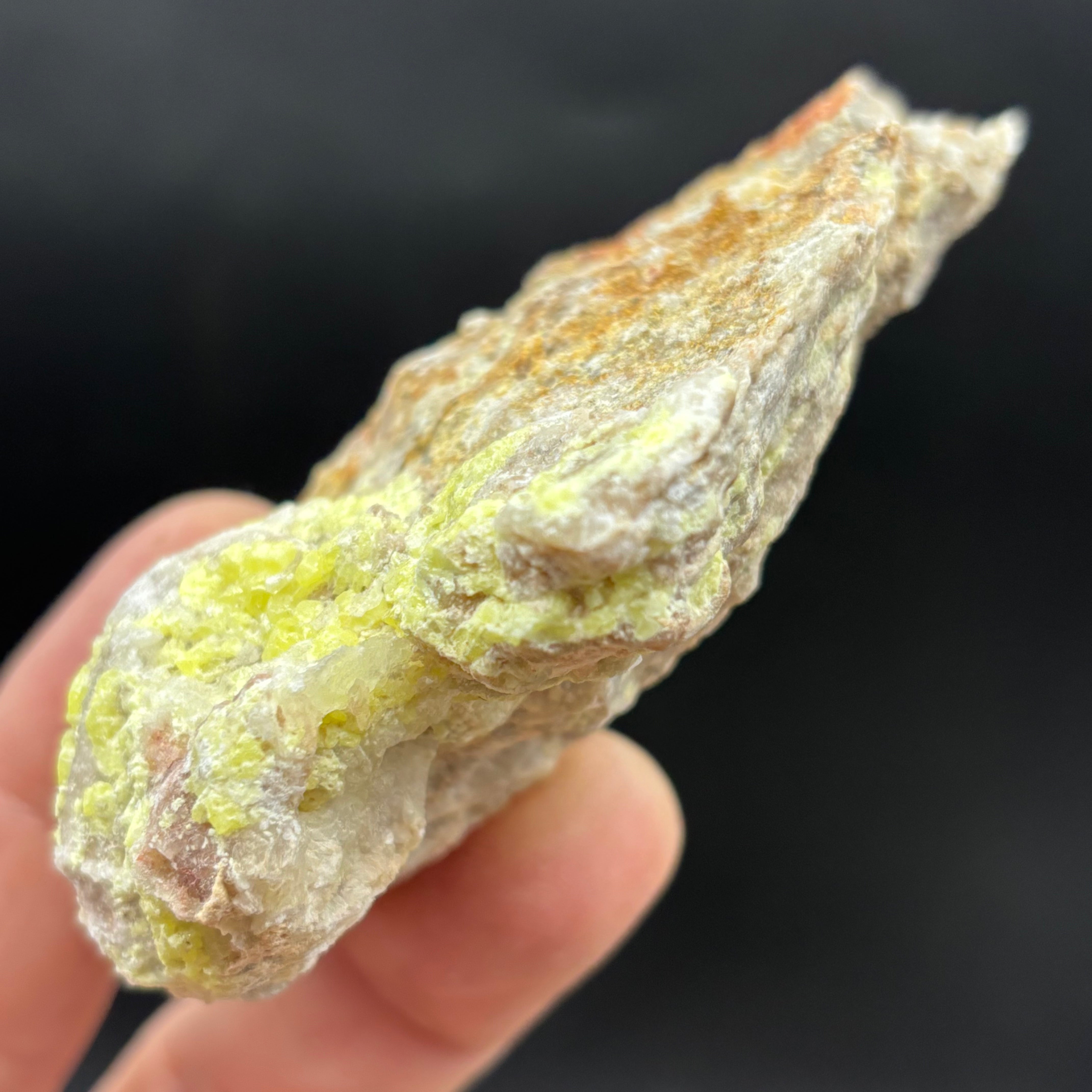 Sulfur on Quartz - 128
