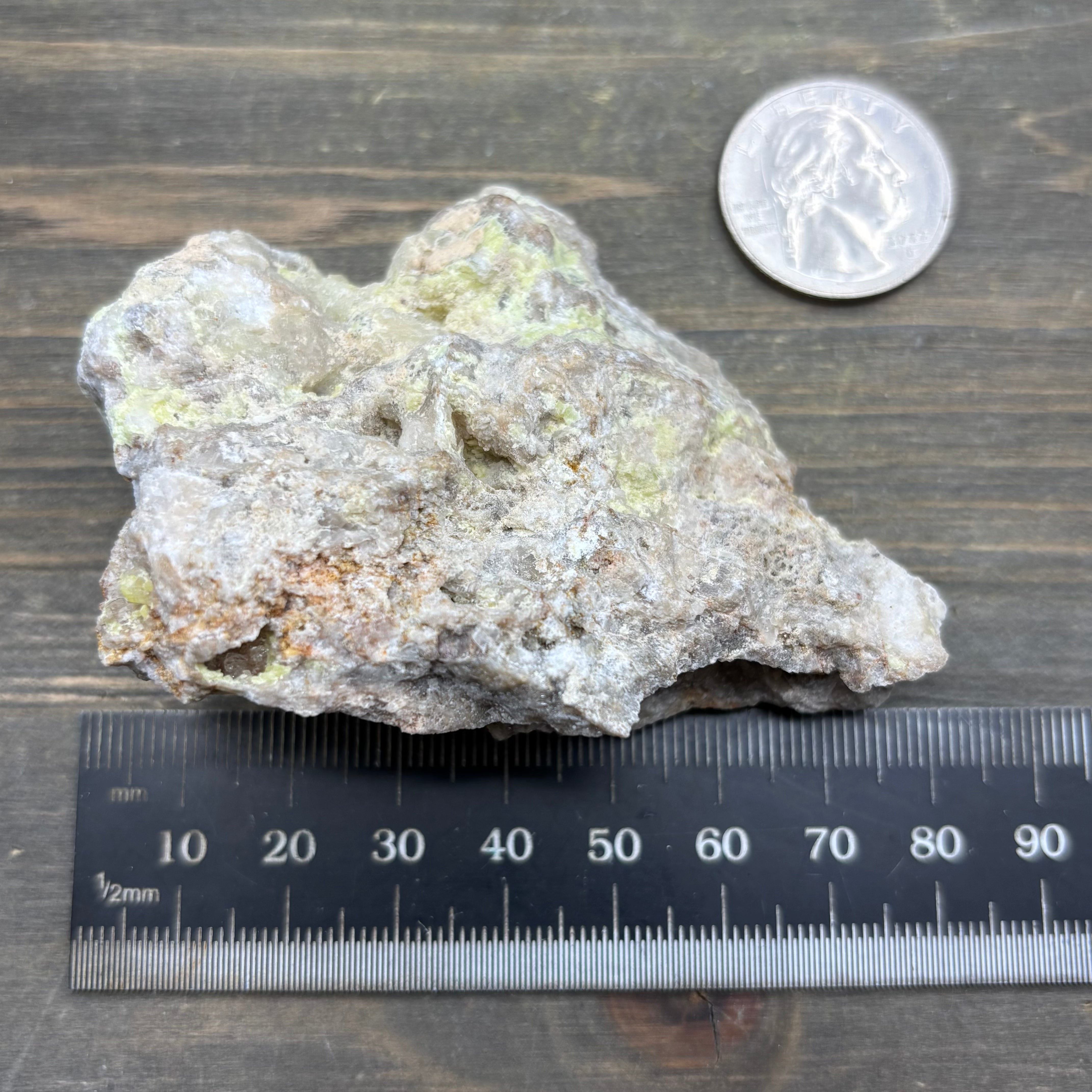Sulfur on Quartz - 128