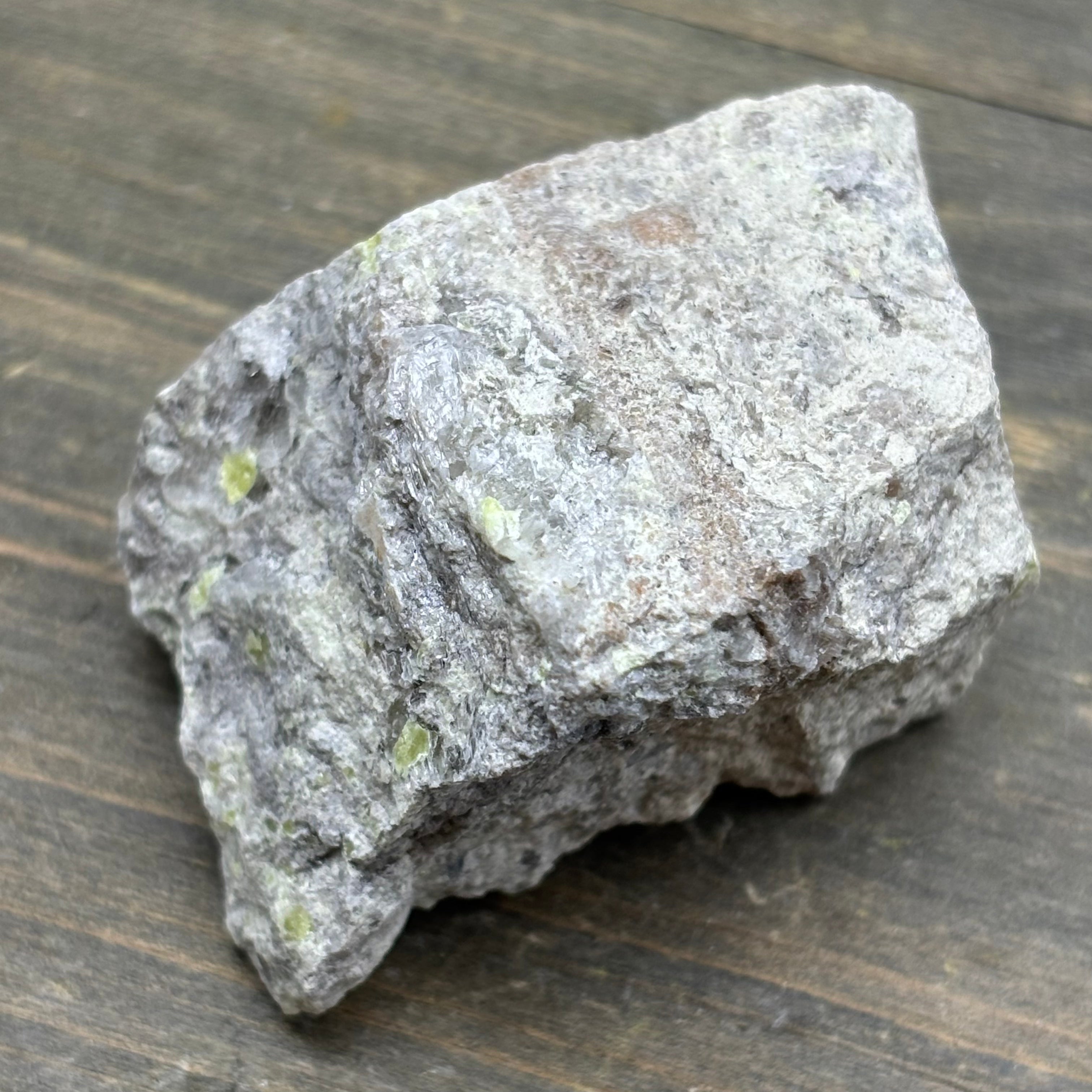 Sulfur on Quartz - 129