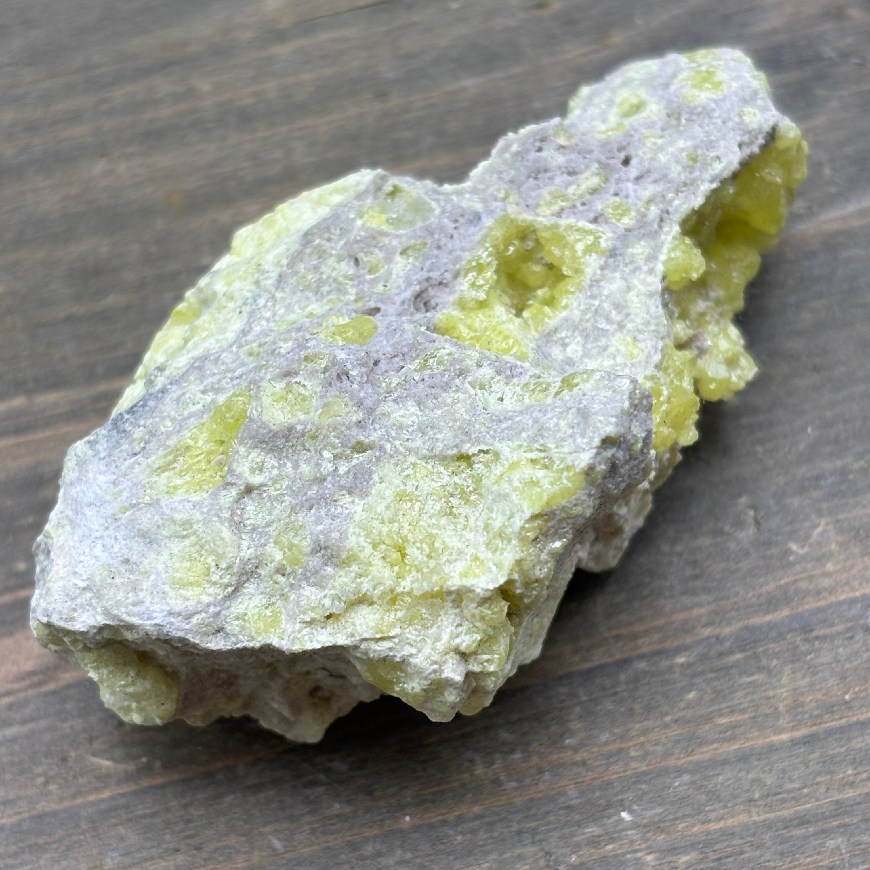 Sulfur on Quartz - 131