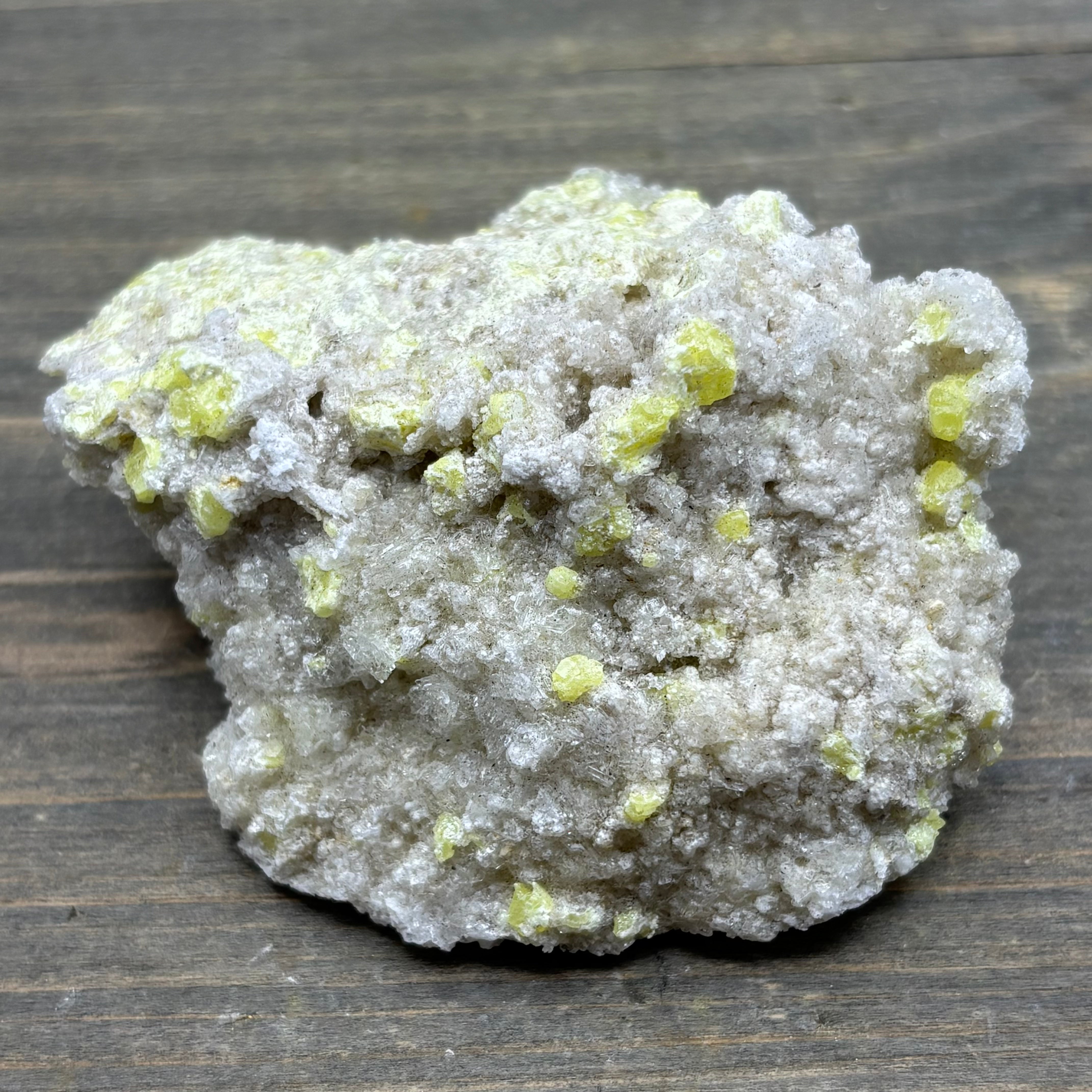 Sulfur on Quartz - 133