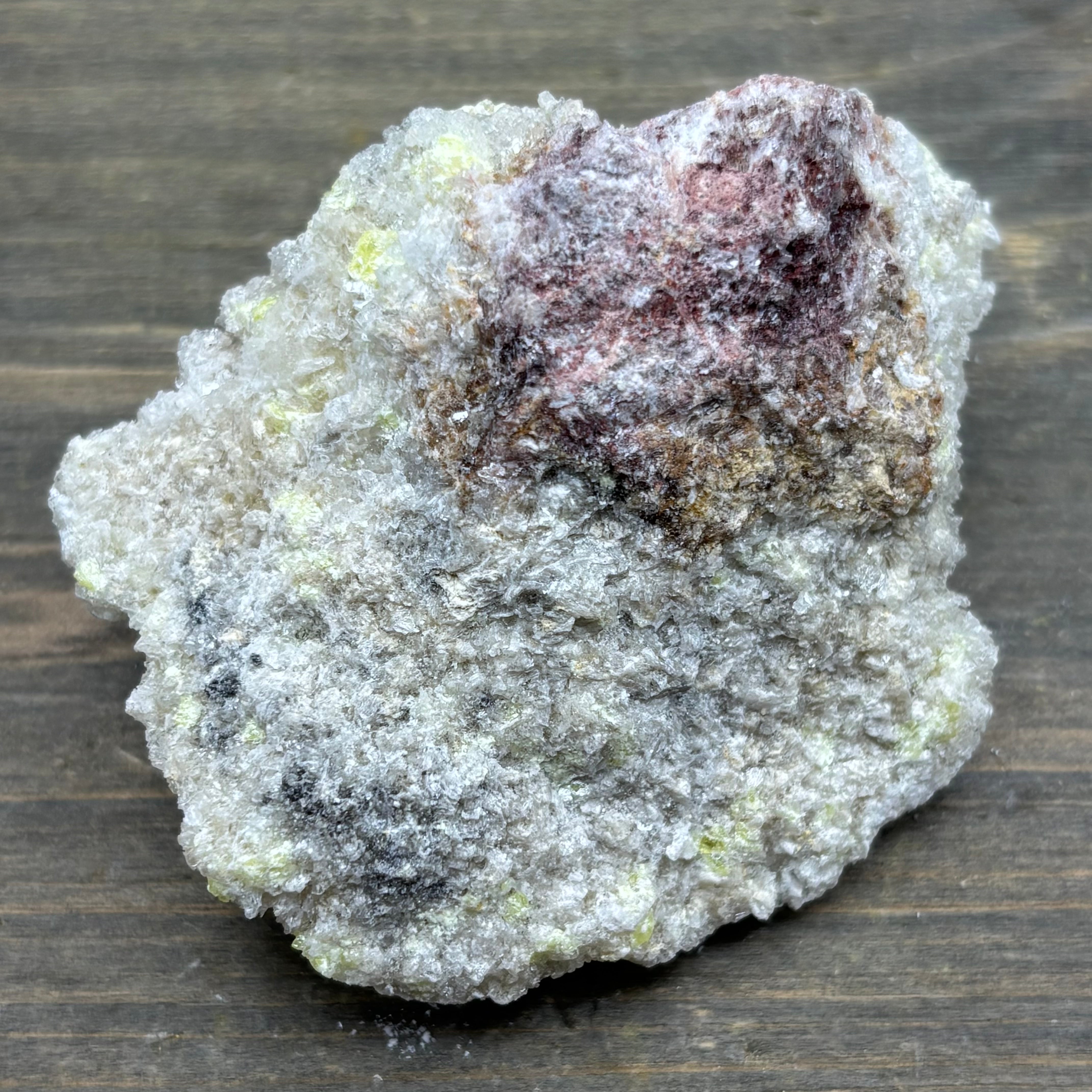Sulfur on Quartz - 133