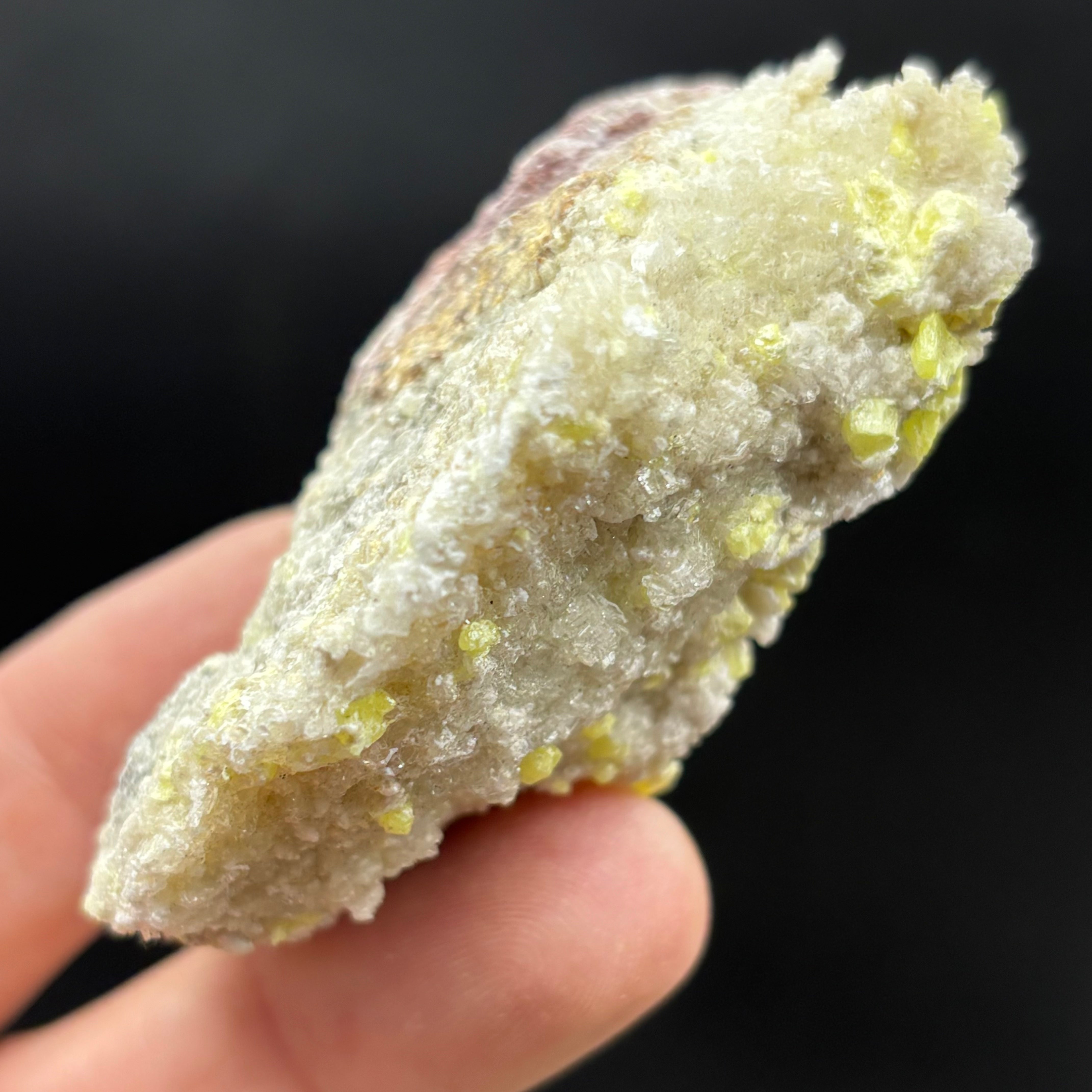 Sulfur on Quartz - 133