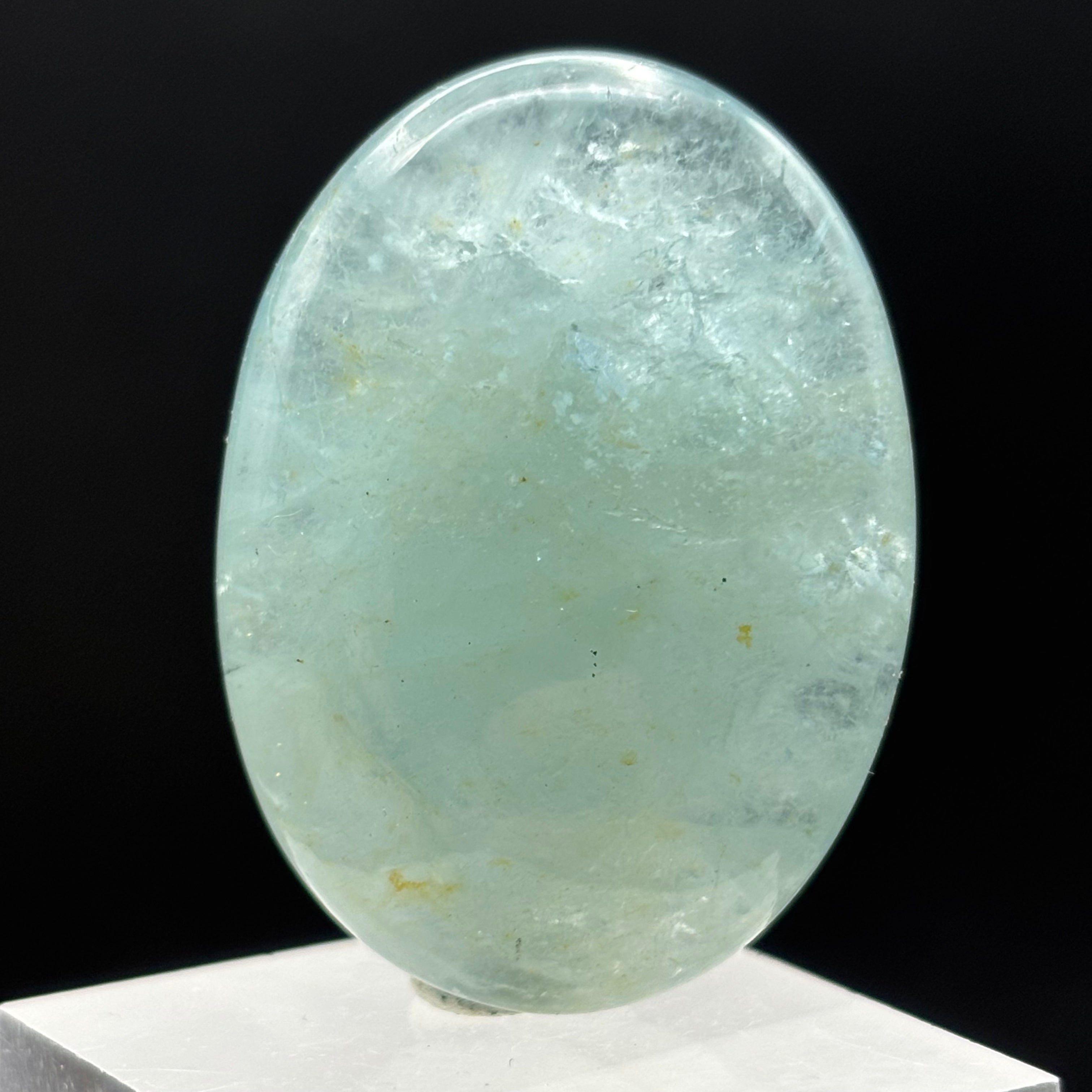 Aquamarine Magic Oval - 033