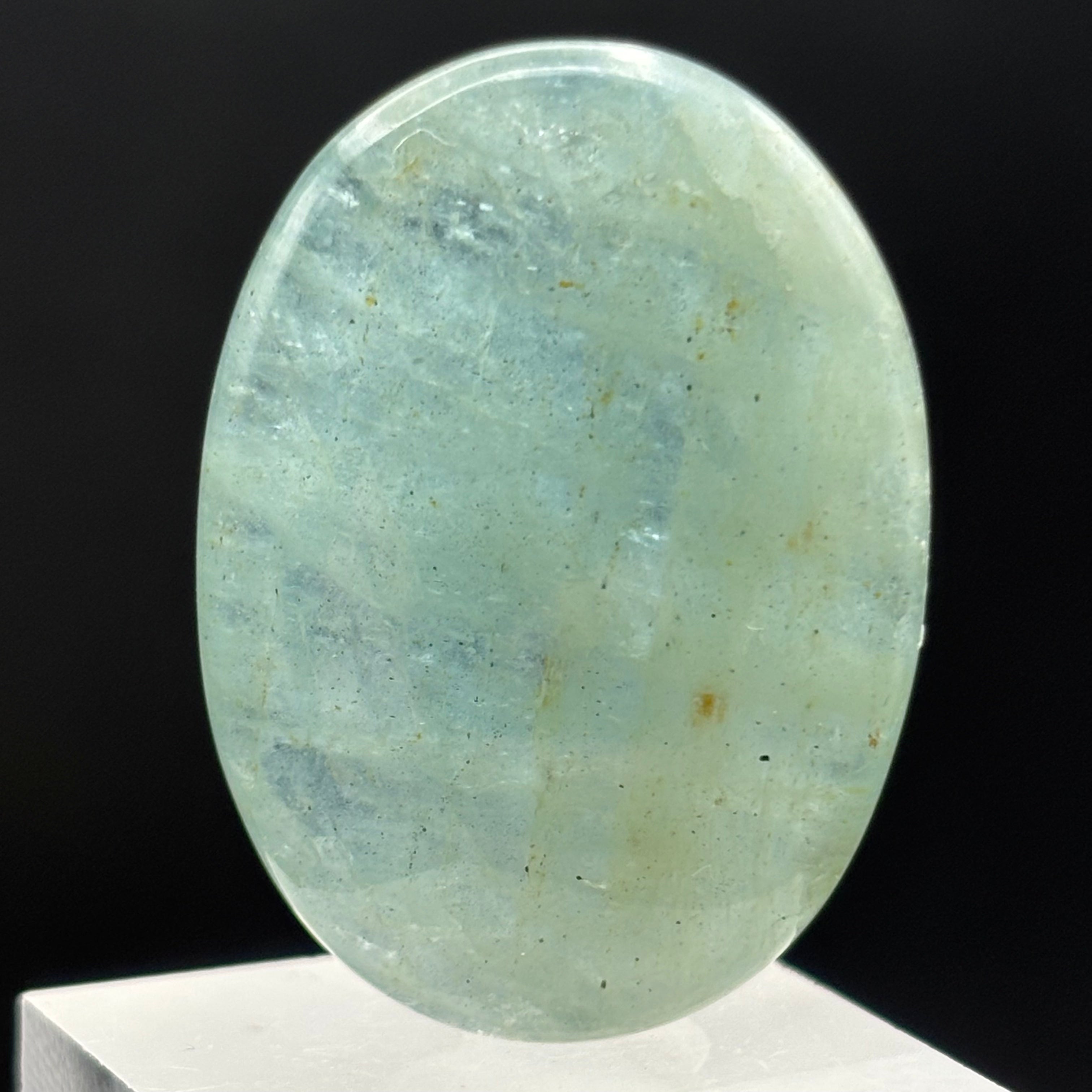 Aquamarine Magic Oval - 042