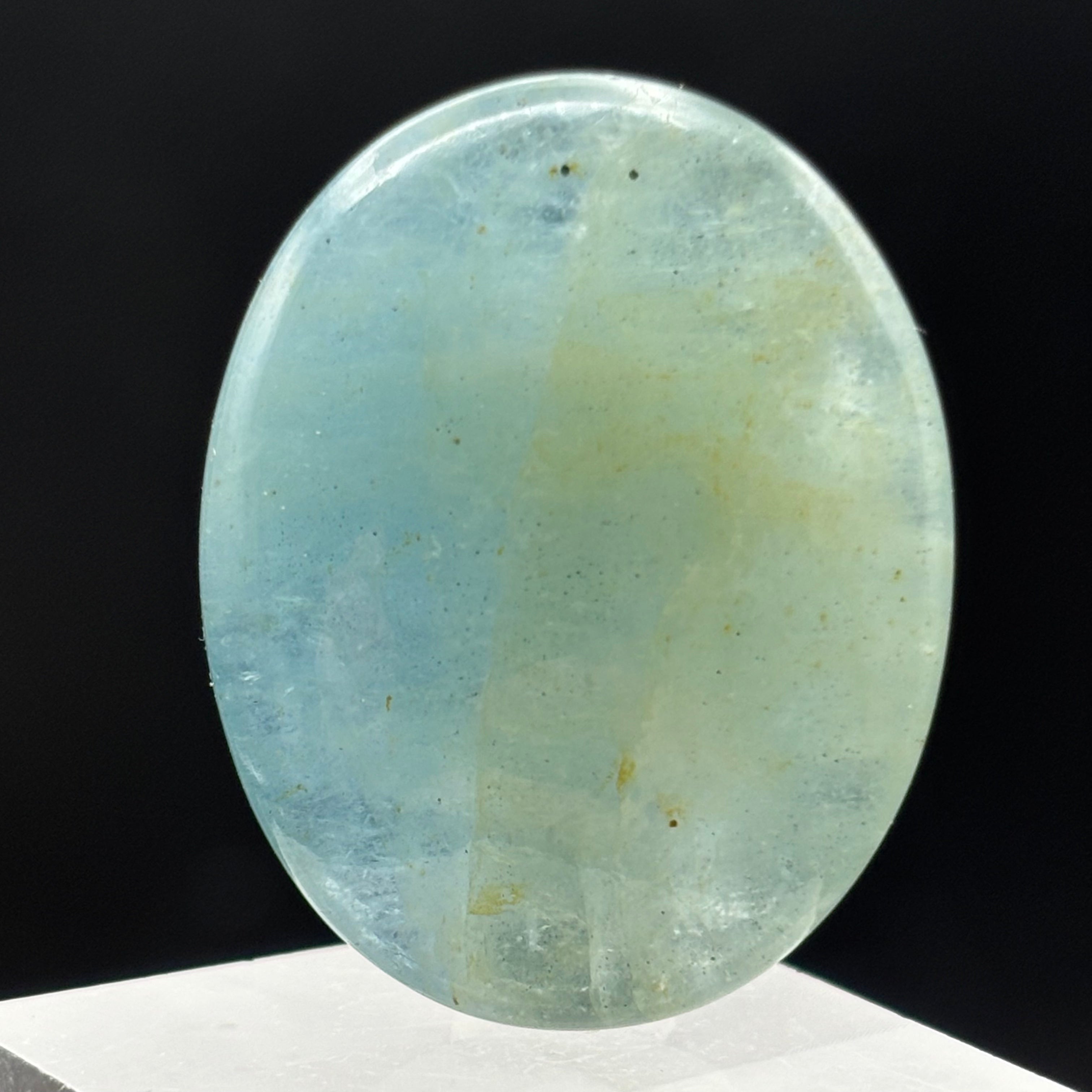 Aquamarine Magic Oval - 043