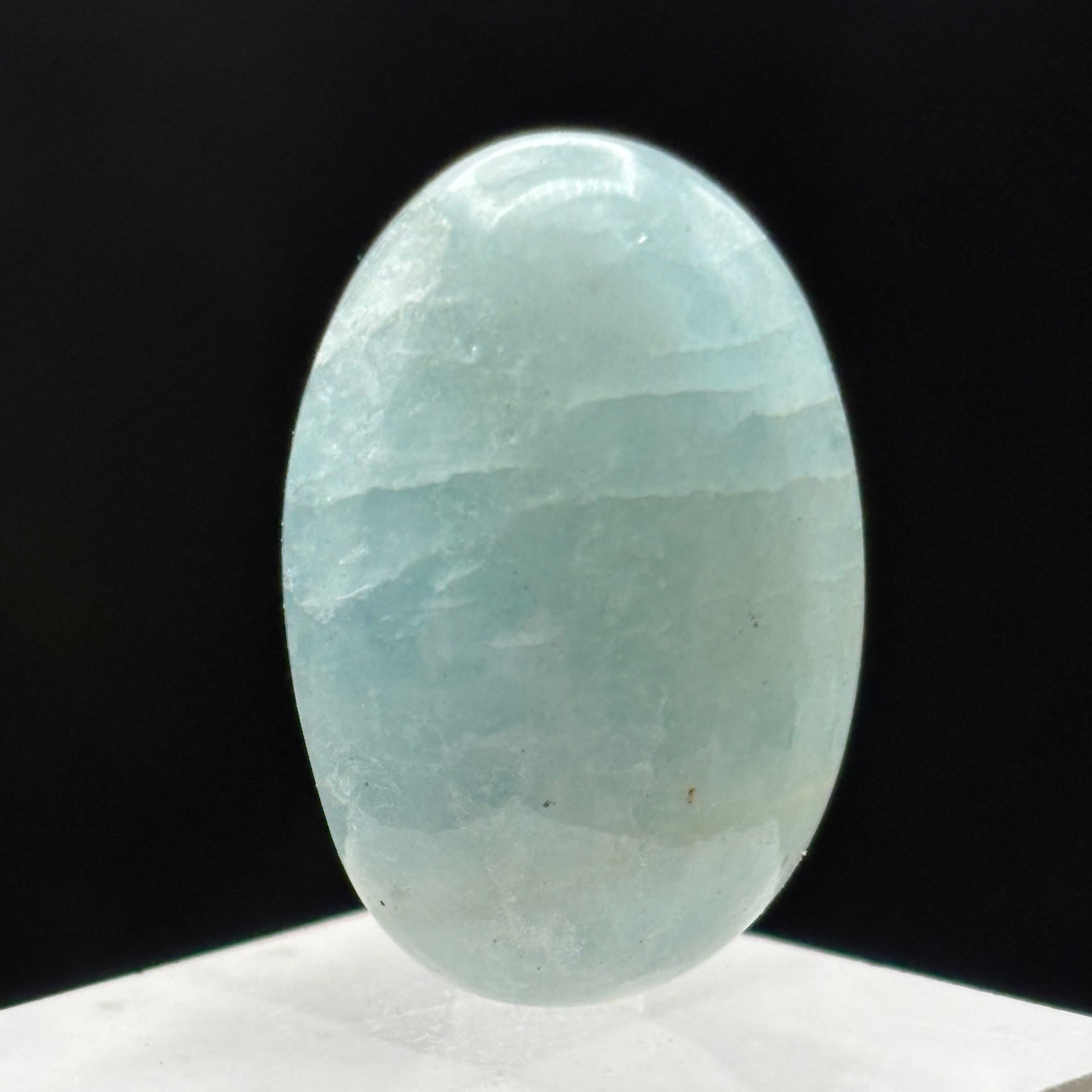 Aquamarine Magic Oval - 066