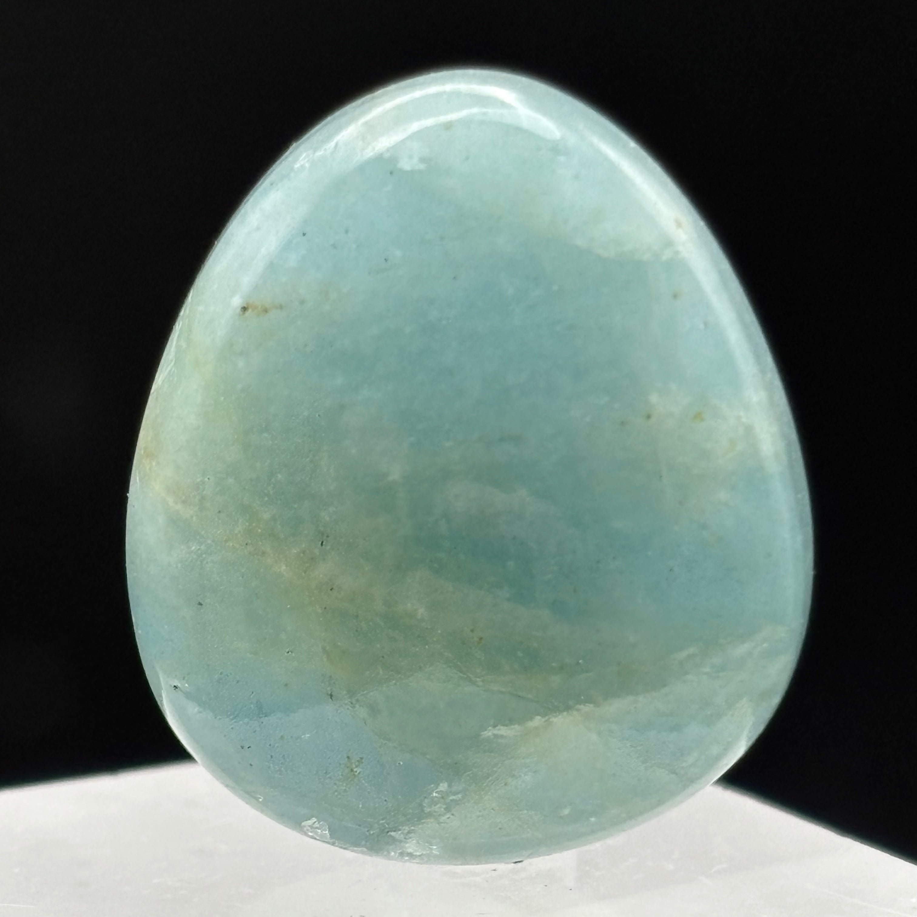 Aquamarine Magic Oval - 070