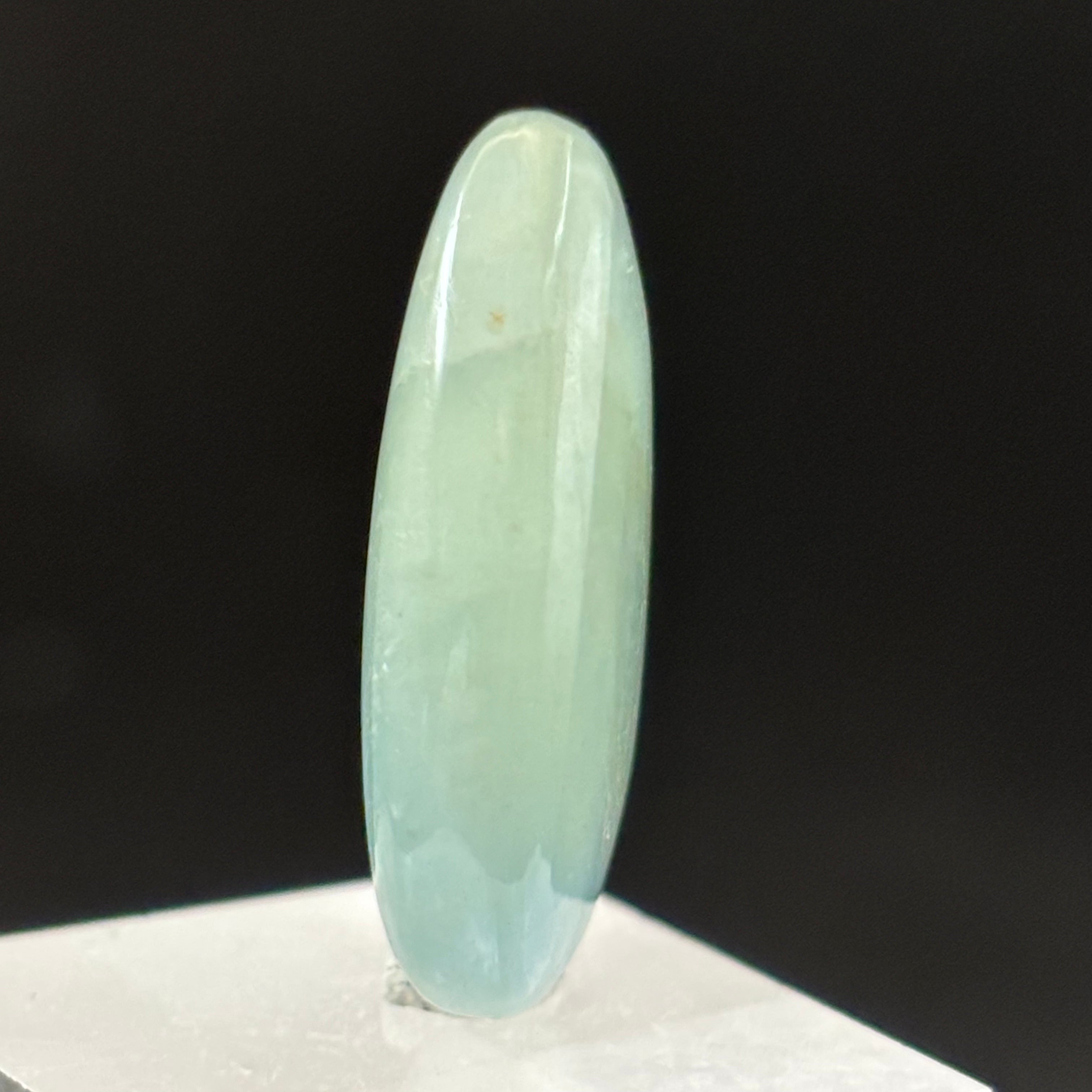 Aquamarine Magic Oval - 073