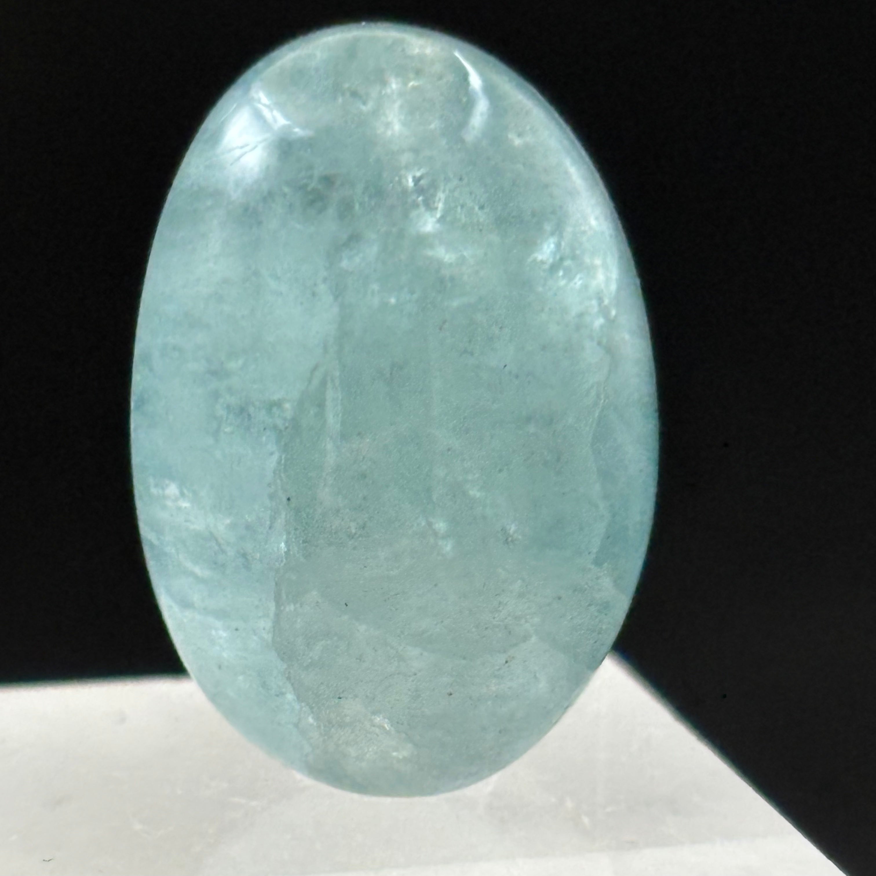 Aquamarine Magic Oval - 074