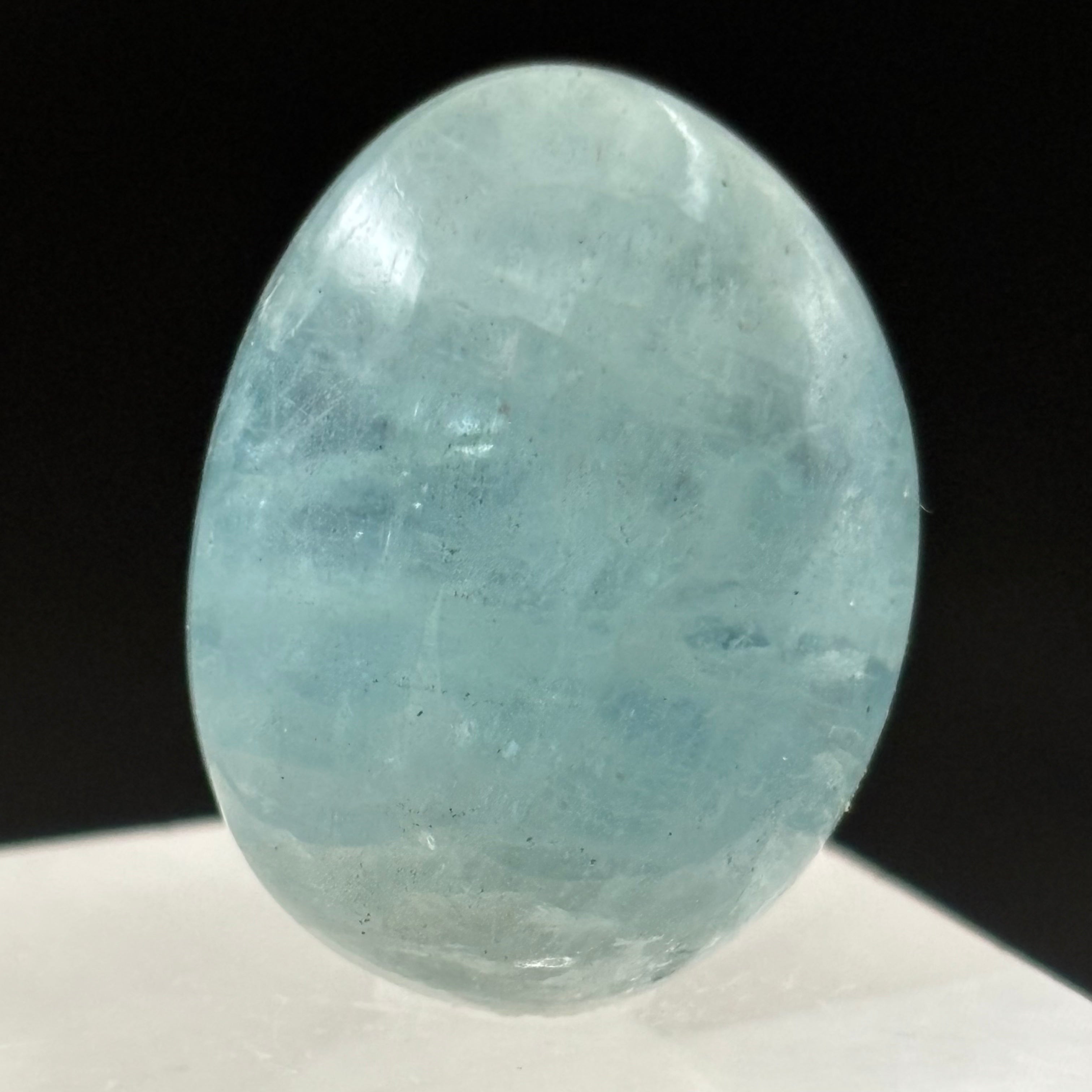 Aquamarine Magic Oval - 075