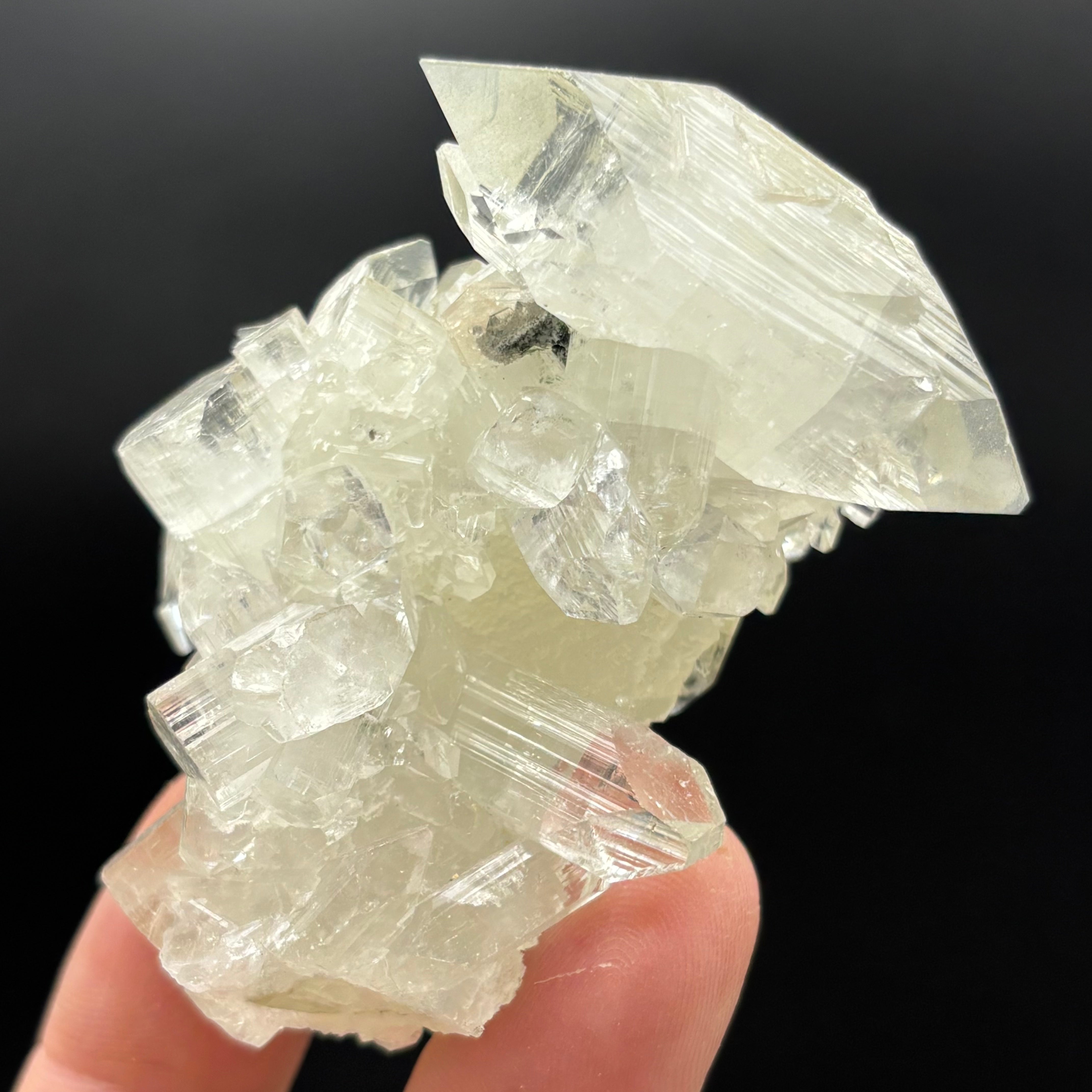 Apophyllite Crystal - 624