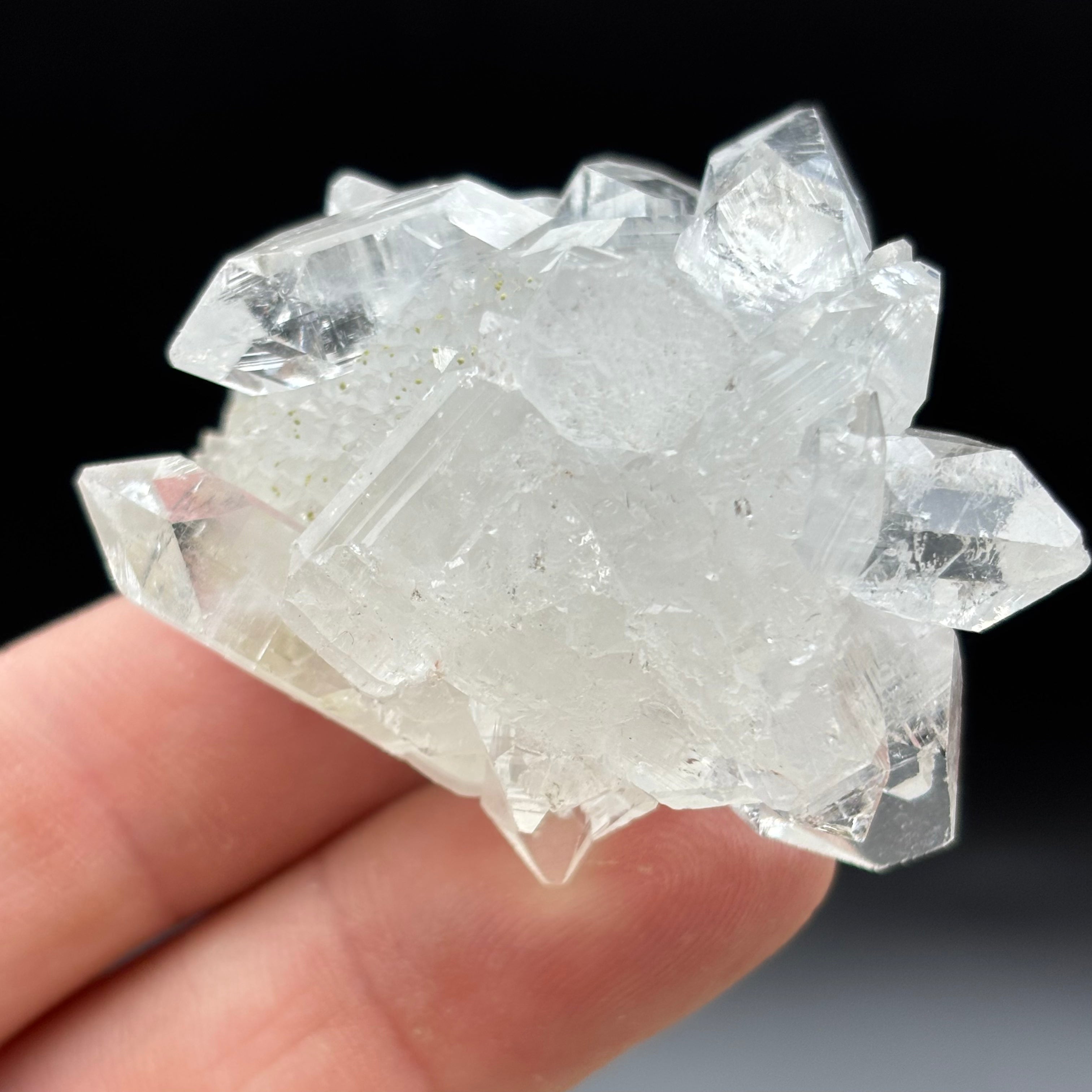 Apophyllite Crystal - 669