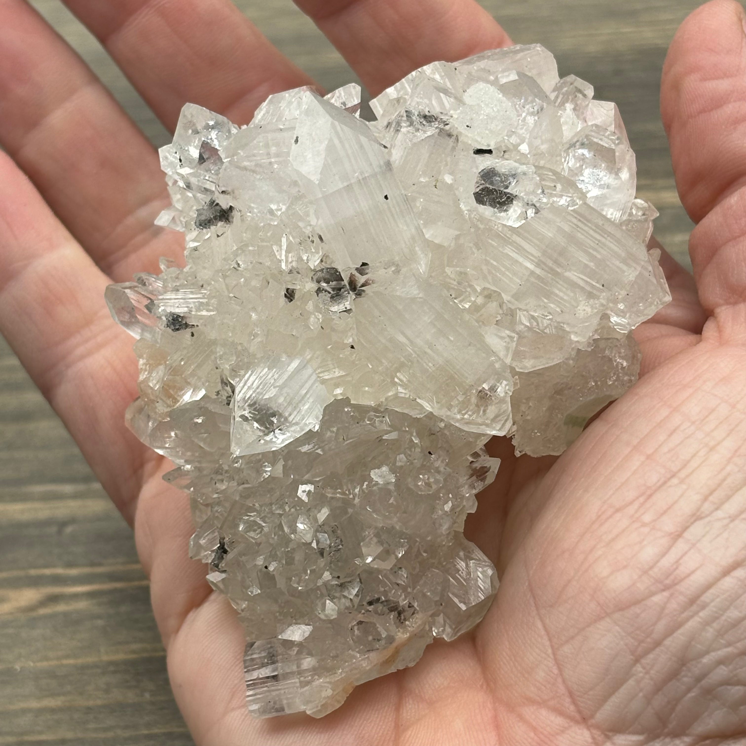 Apophyllite Crystal - 550