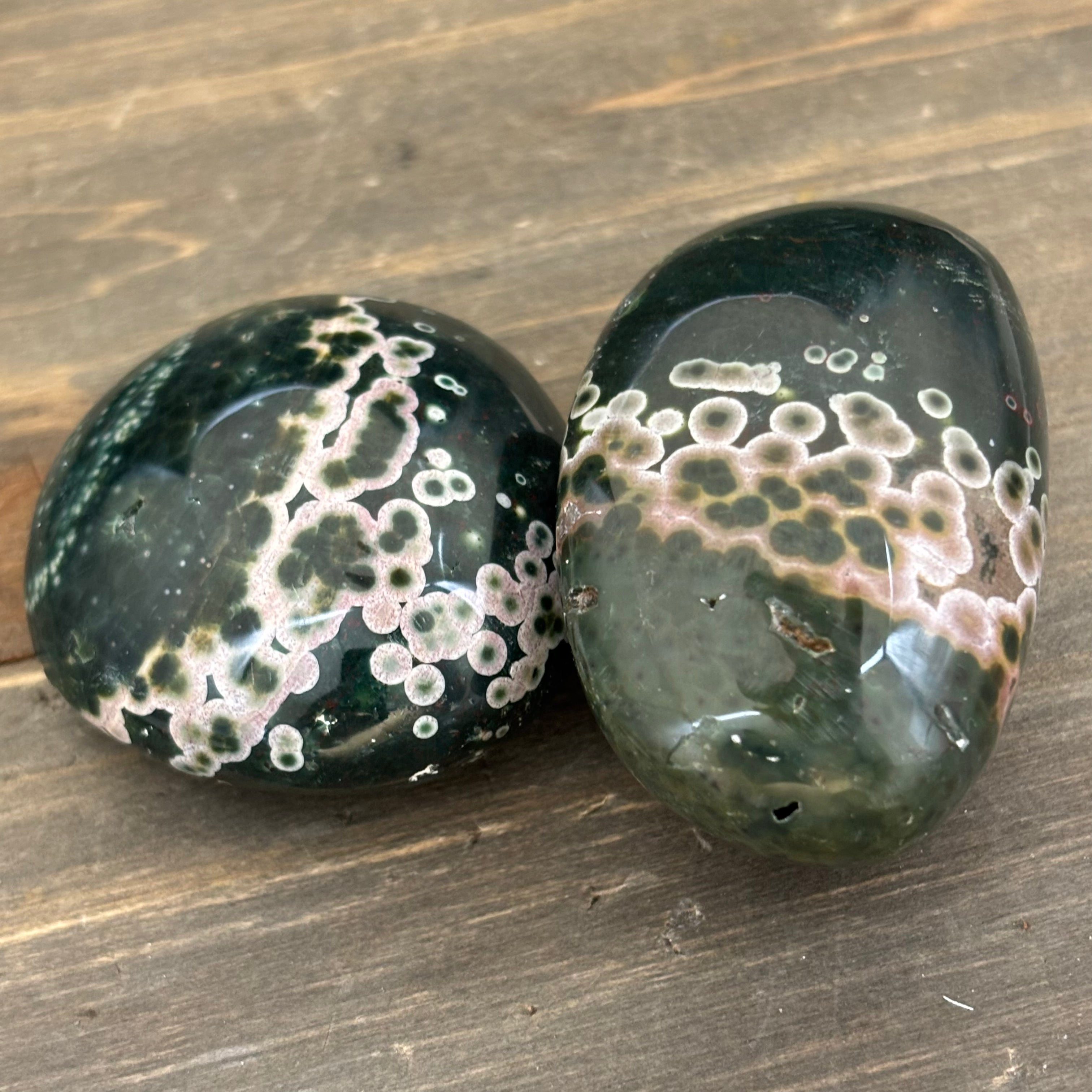Dark Green and Rose Pink Kabamby Ocean Jasper Palm Pair