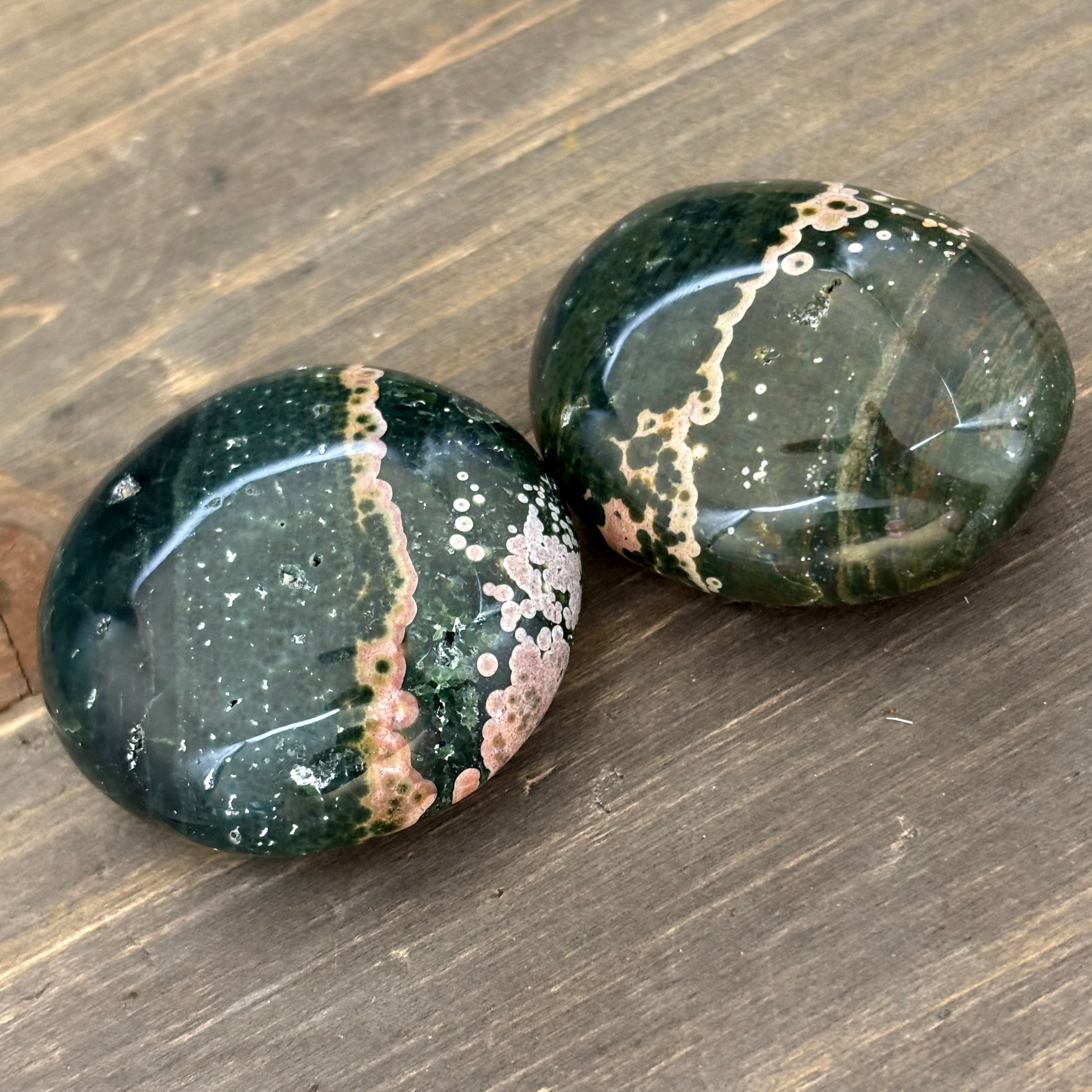 Dark Green and Rose Pink Kabamby Ocean Jasper Palm Pair