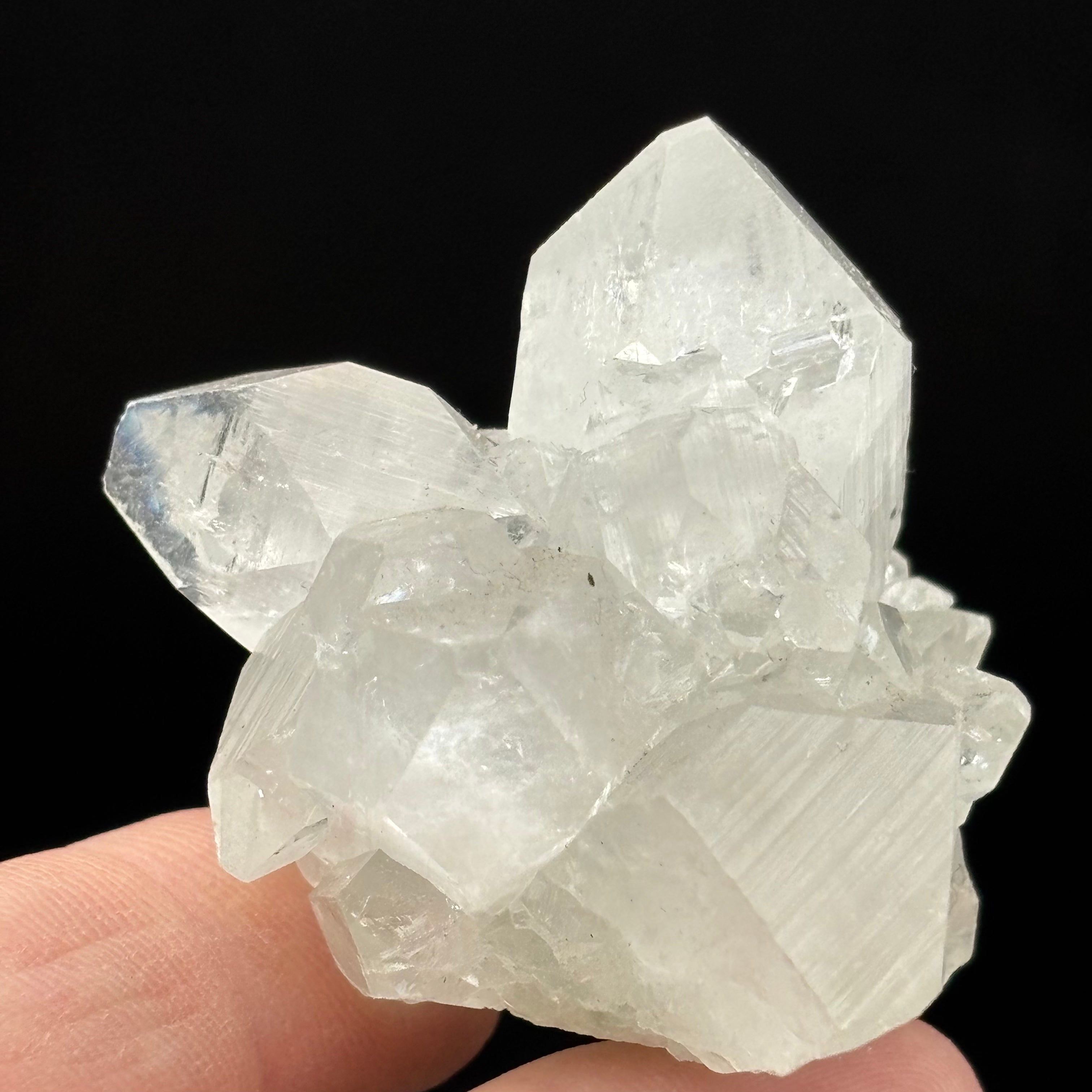 Apophyllite Crystal - 565