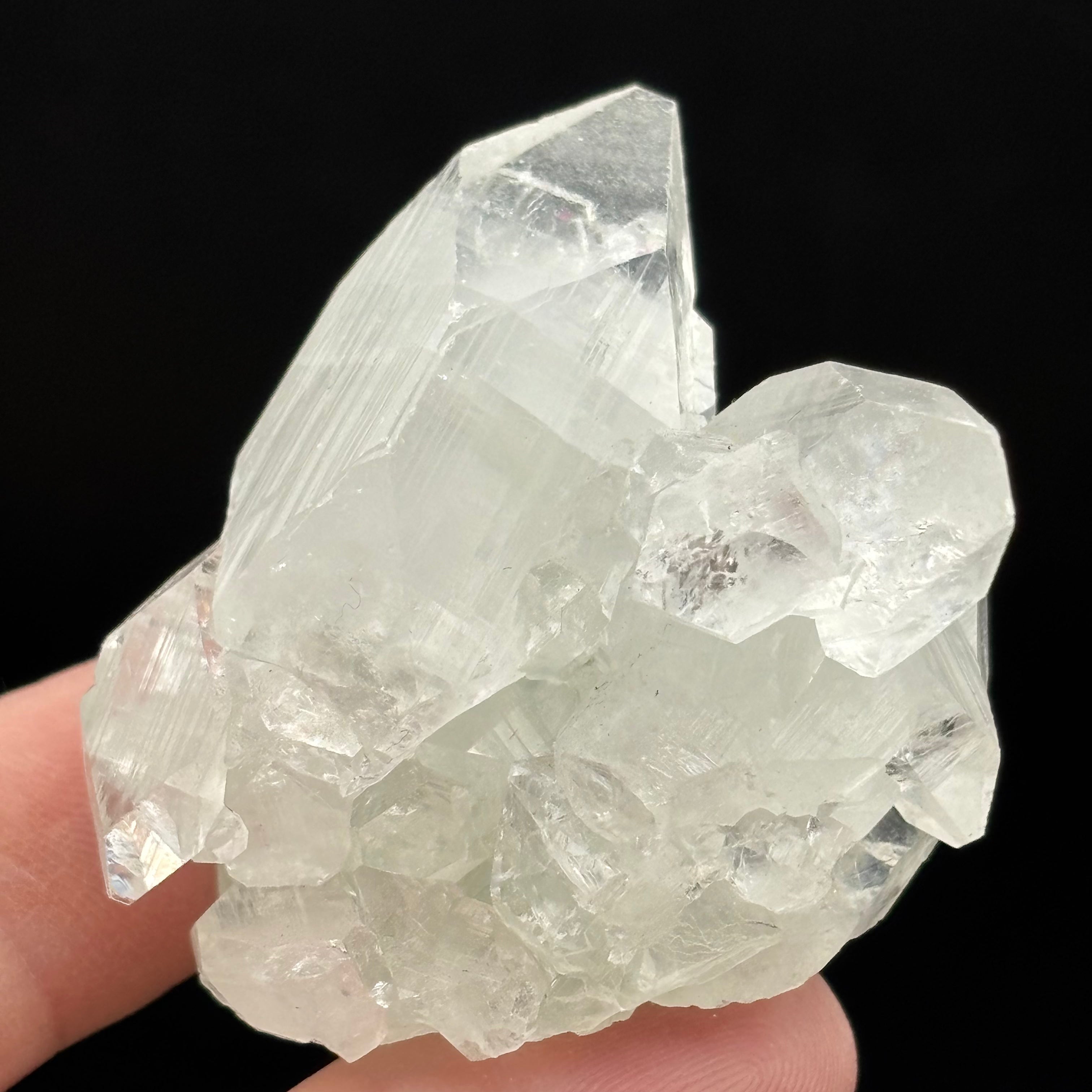 Apophyllite Crystal - 565