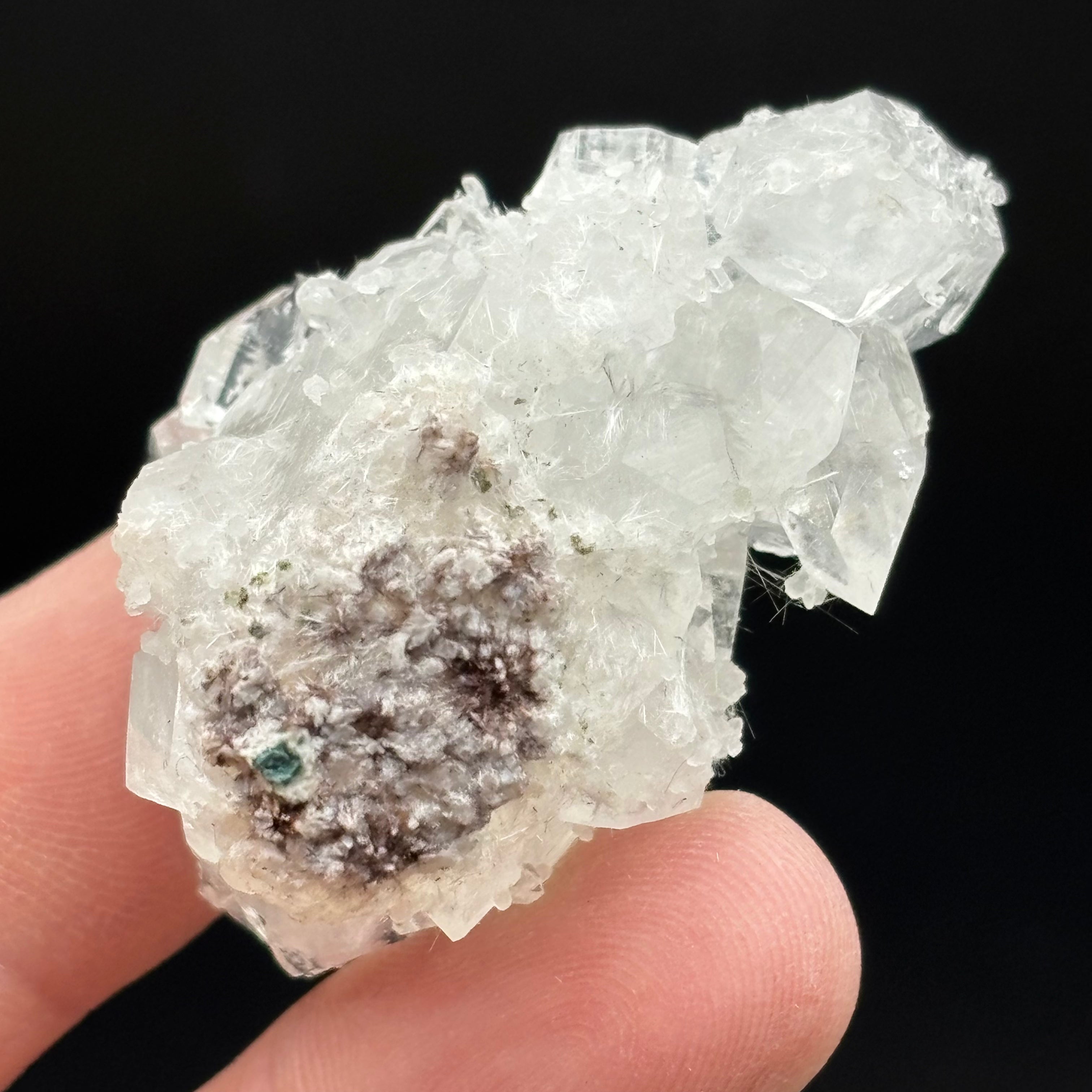 Apophyllite Crystal - 576